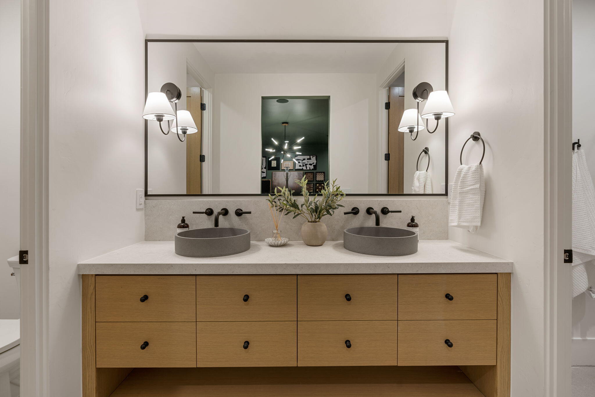 WATERS EDGE DESERT COLOR SHORES - Residential