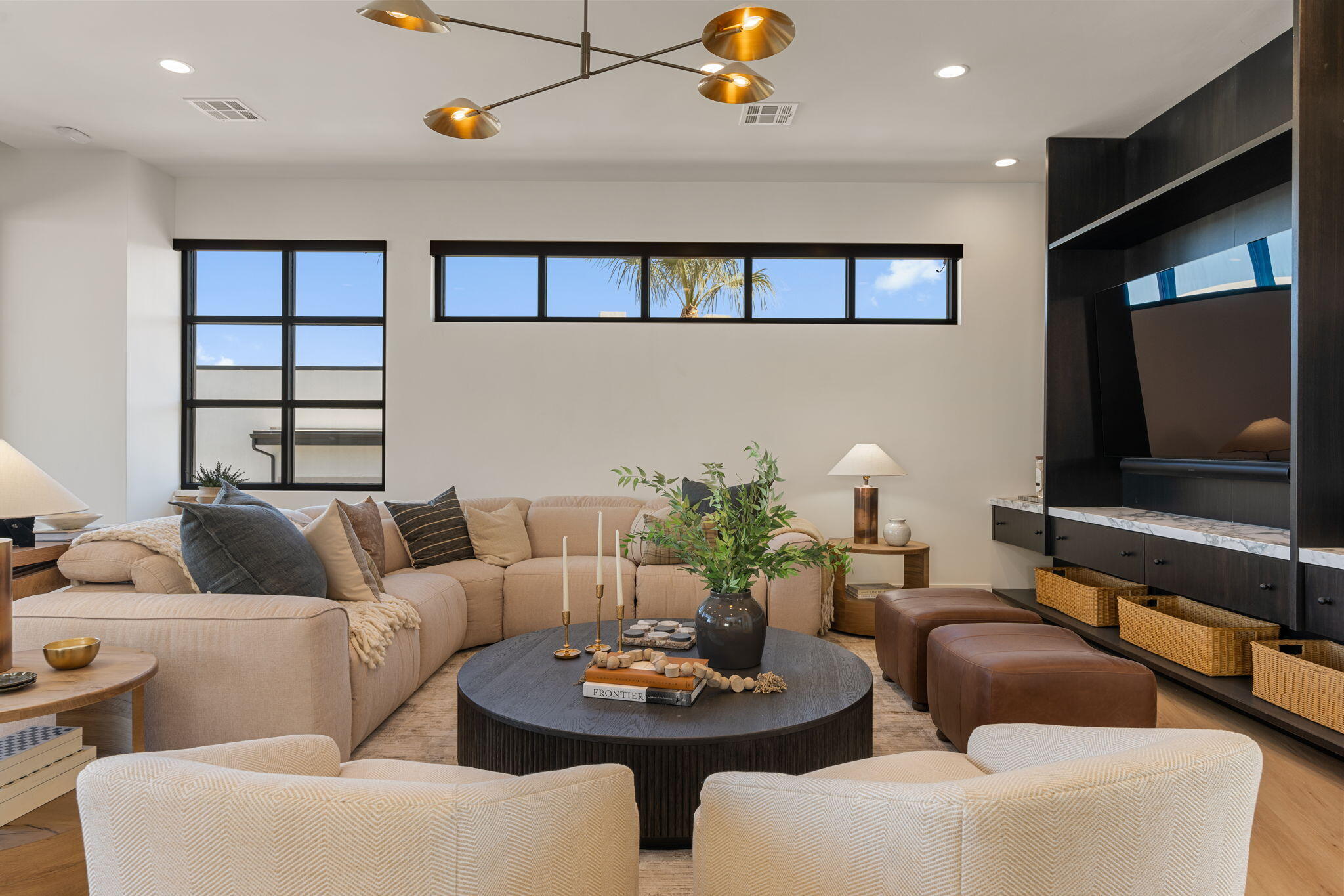 WATERS EDGE DESERT COLOR SHORES - Residential