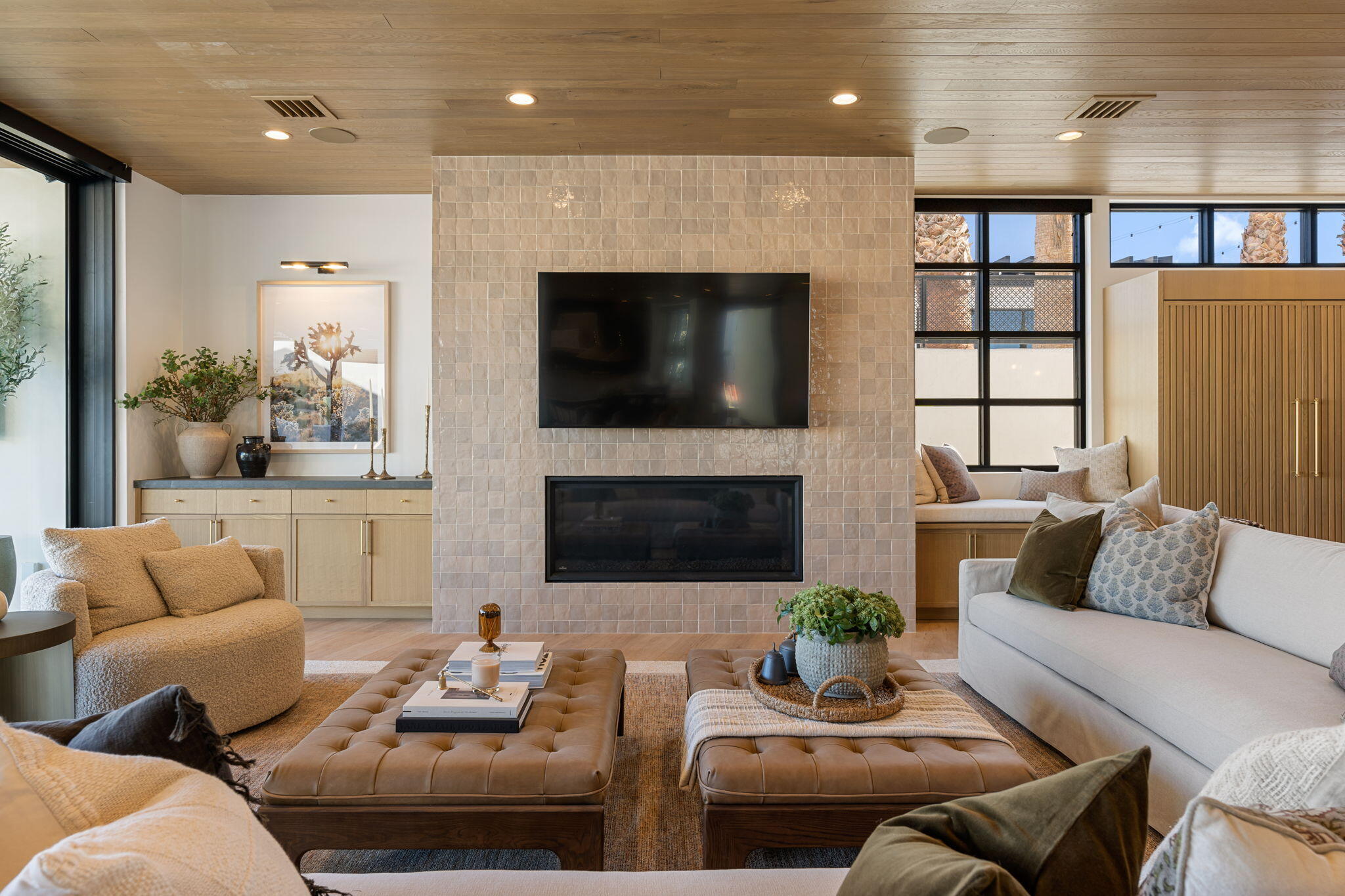 WATERS EDGE DESERT COLOR SHORES - Residential