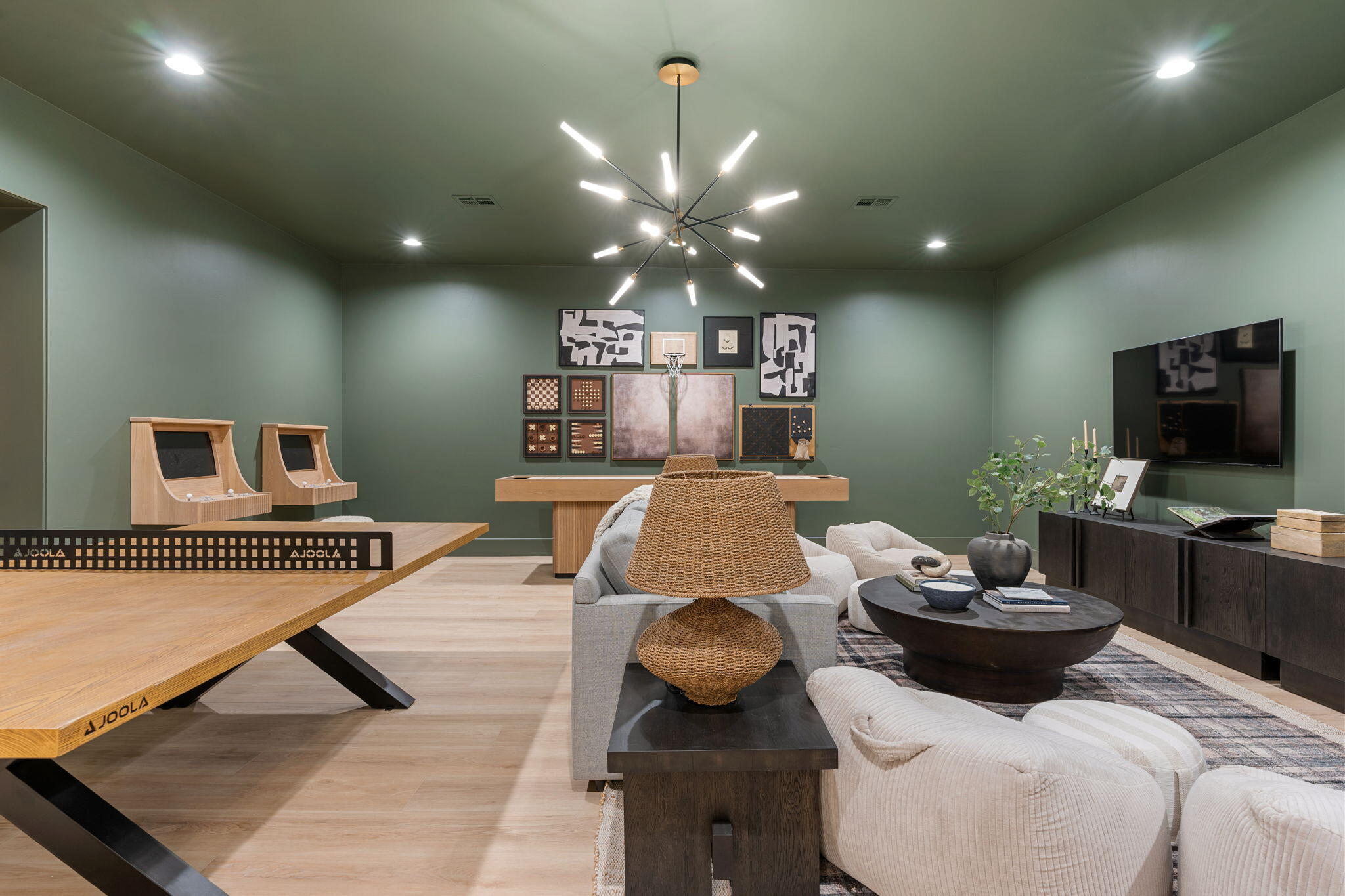 WATERS EDGE DESERT COLOR SHORES - Residential