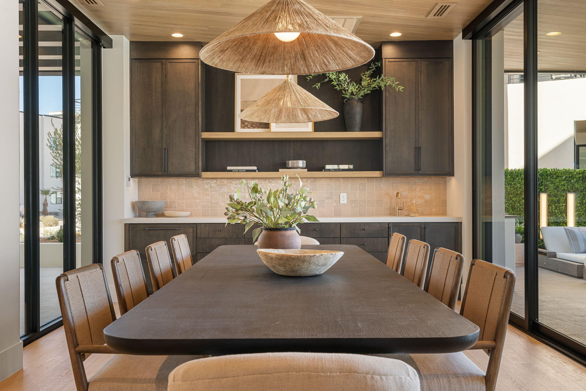 WATERS EDGE DESERT COLOR SHORES - Residential