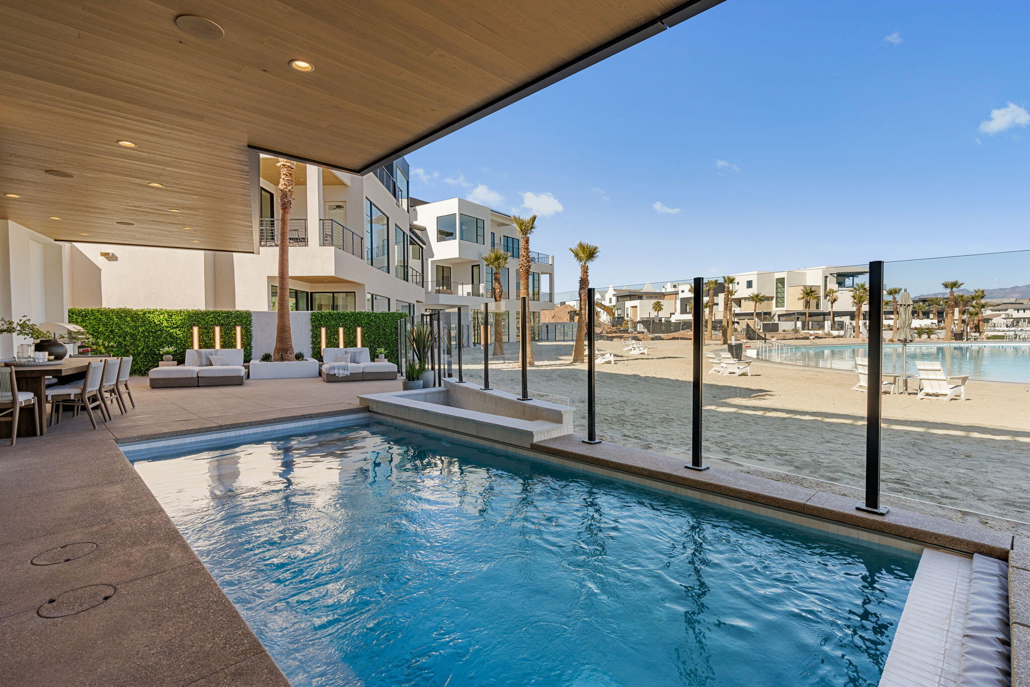 WATERS EDGE DESERT COLOR SHORES - Residential