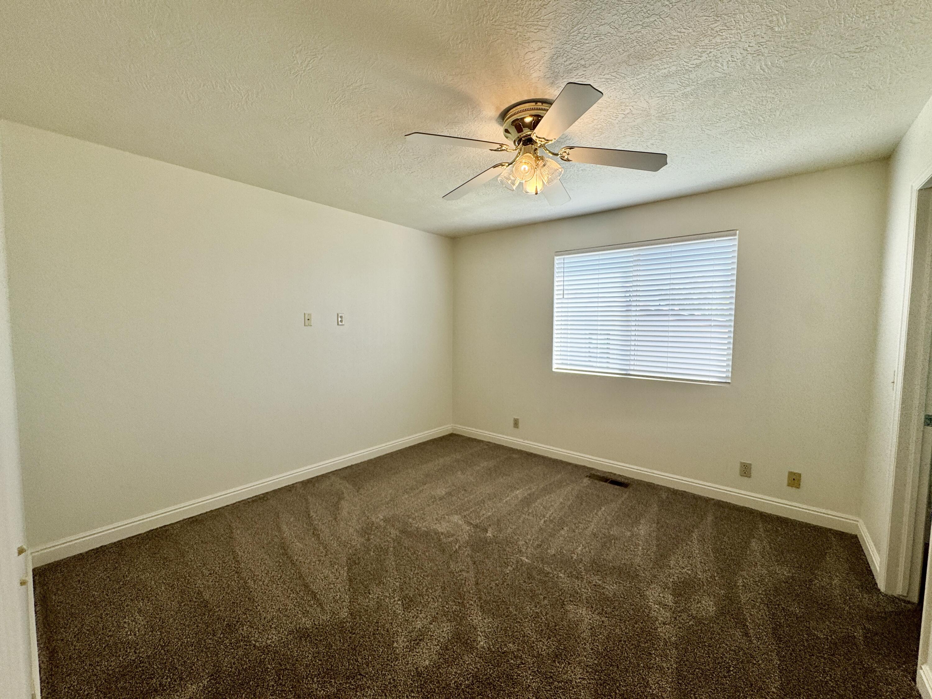 CANYON BREEZE RV RESORT - Residential