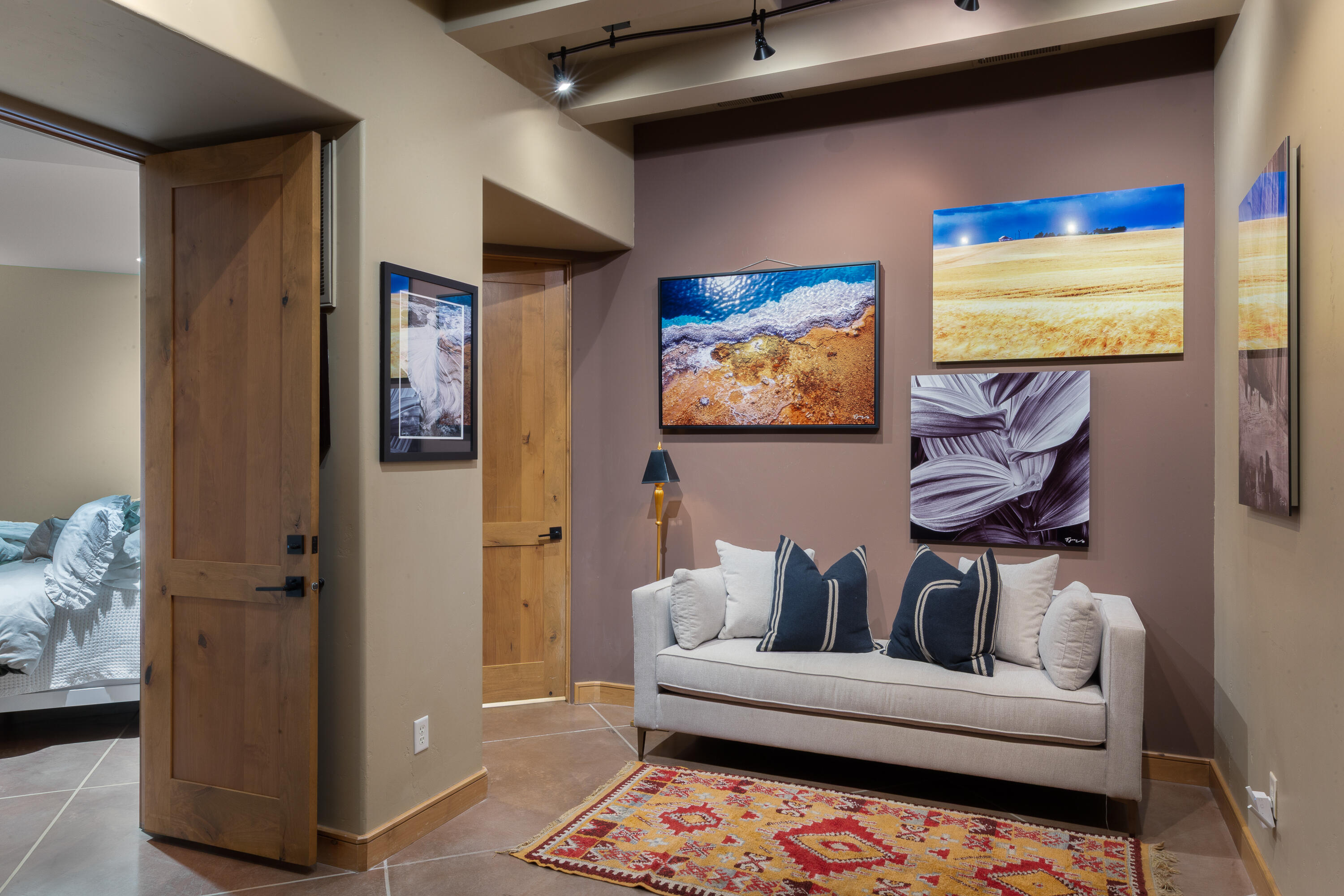 TAVIAWK - Residential