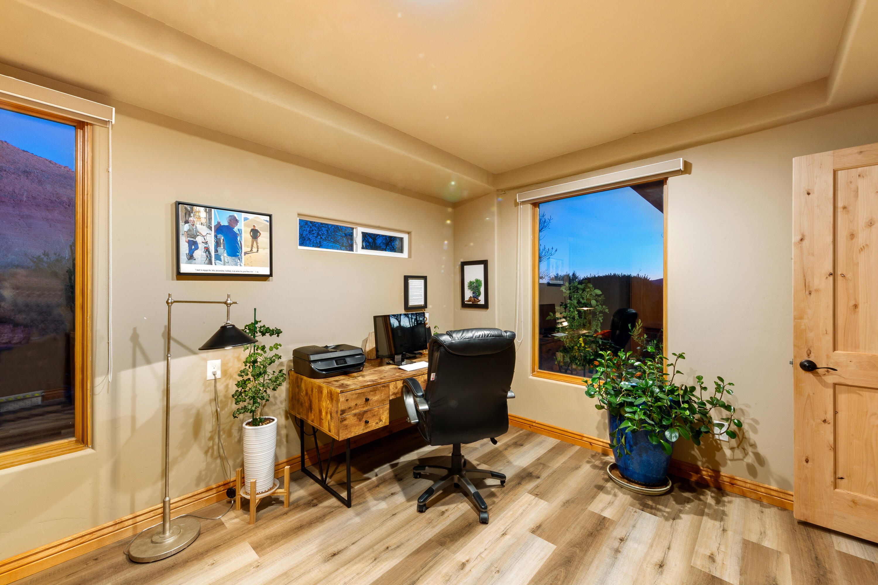 TAVIAWK - Residential