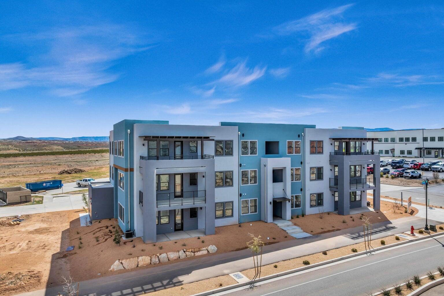 AUBURN HILLS - Residential