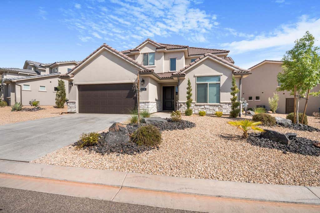 Photo of 1356 N Paseos ST, Washington, UT 84780 (MLS # 26-275182)