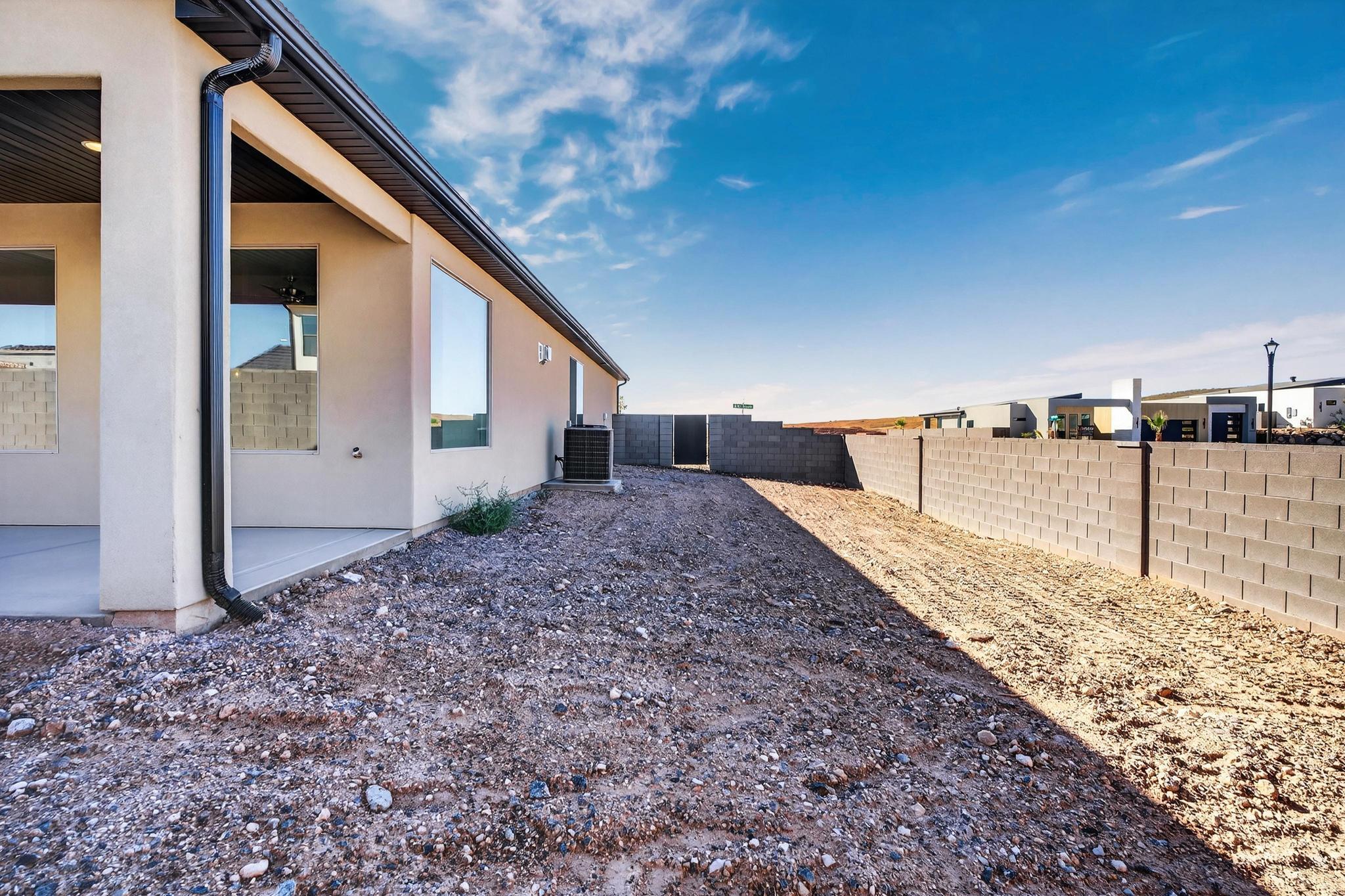 SCENIC POINTE - Residential