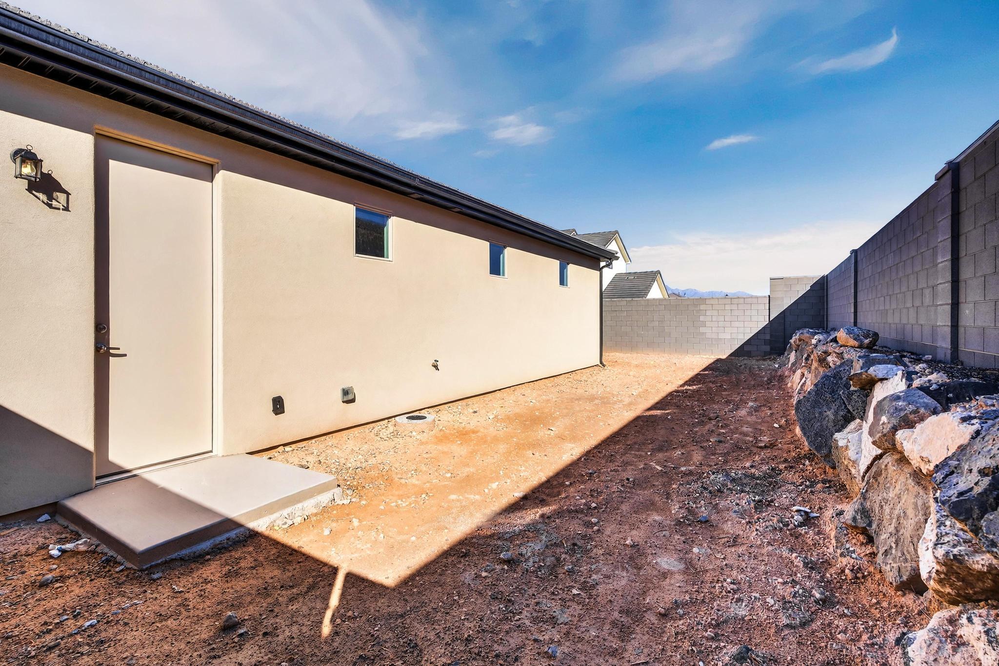 SCENIC POINTE - Residential