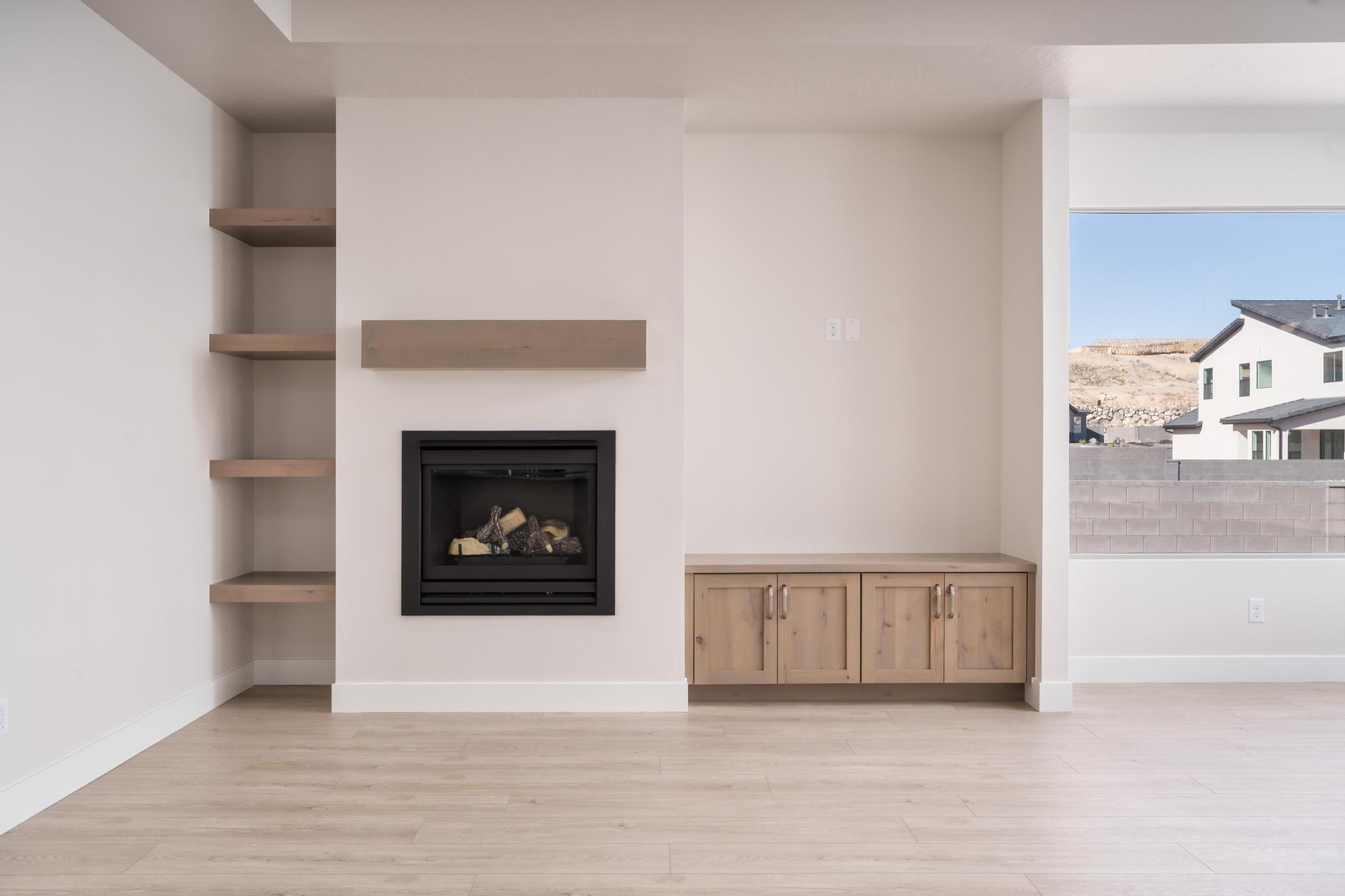 SCENIC POINTE - Residential