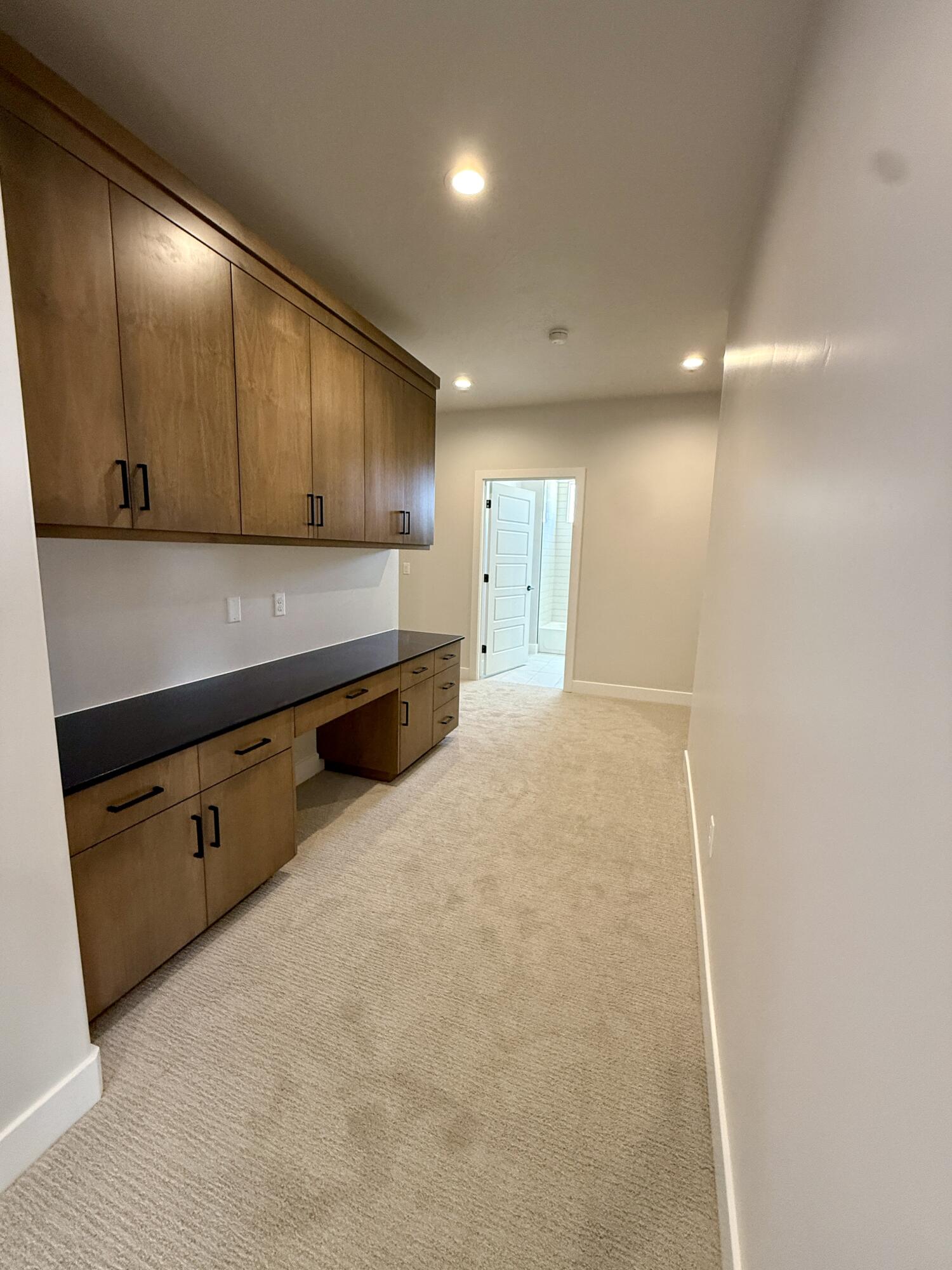 FRANKLIN FIELDS - Residential