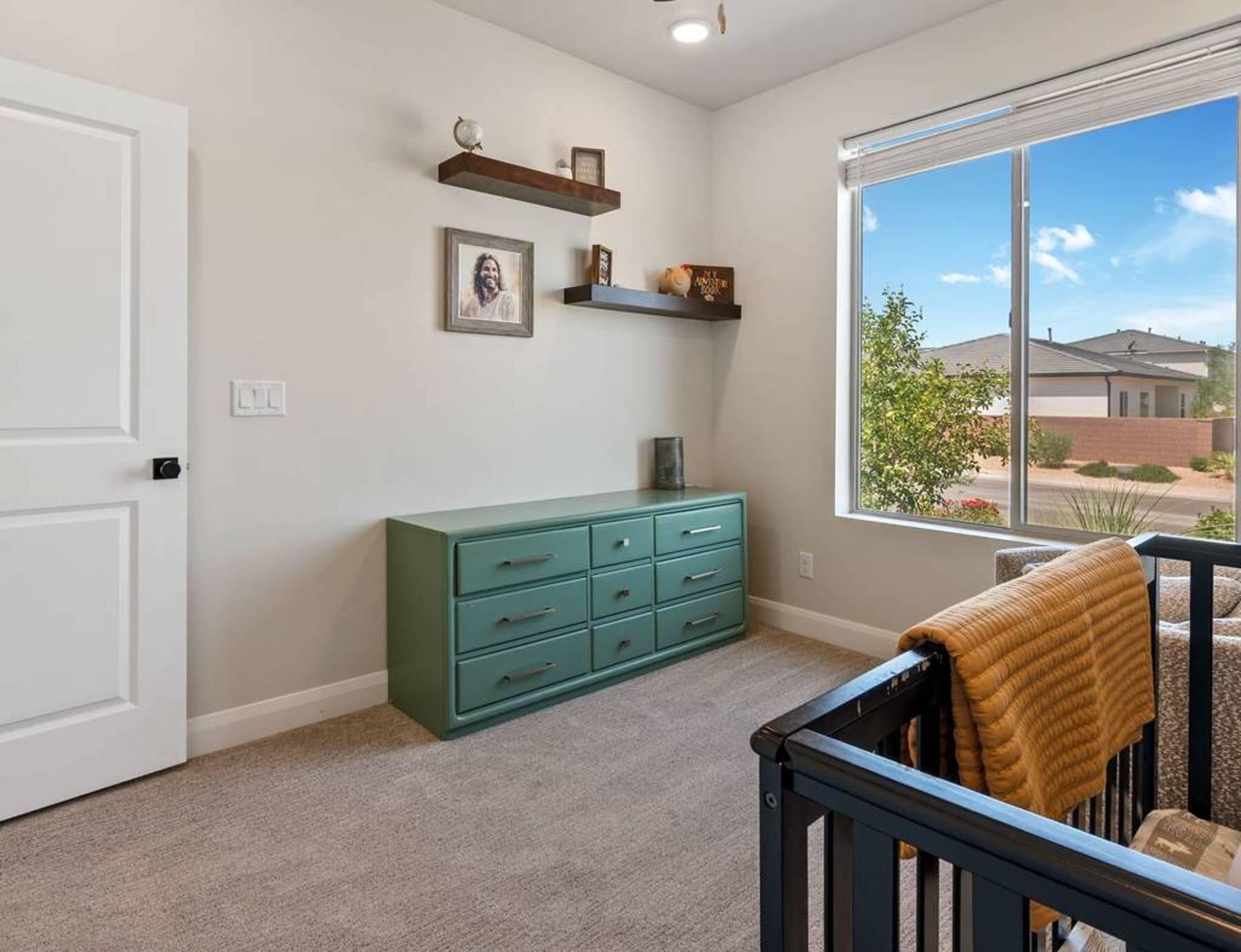 WARNER GATEWAY - Residential