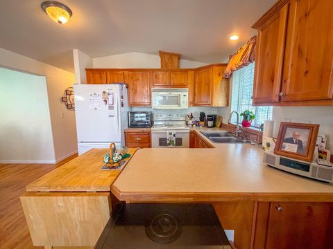 Tiny photo for 61 COTTONWOOD LN, Harrisburg, UT 84737 (MLS # 26-270333)