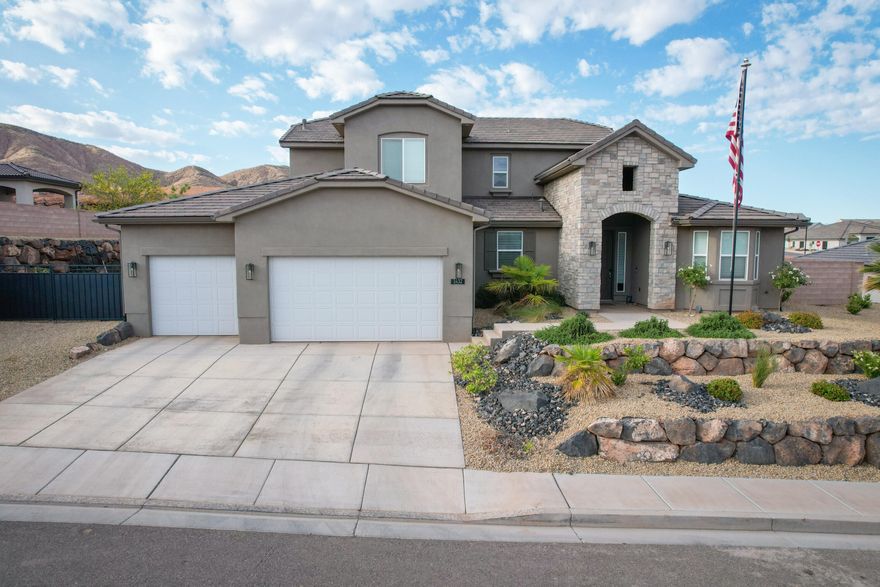 Beautiful 2023-built 5-bed, 4-bath home in Shooting Star Phase 2. This 3,190 sq ft residence on a .24-acre lot offers a versatile 1.5-story floor plan with modern comforts and ample space for comfortable living in sunny Washington, UT