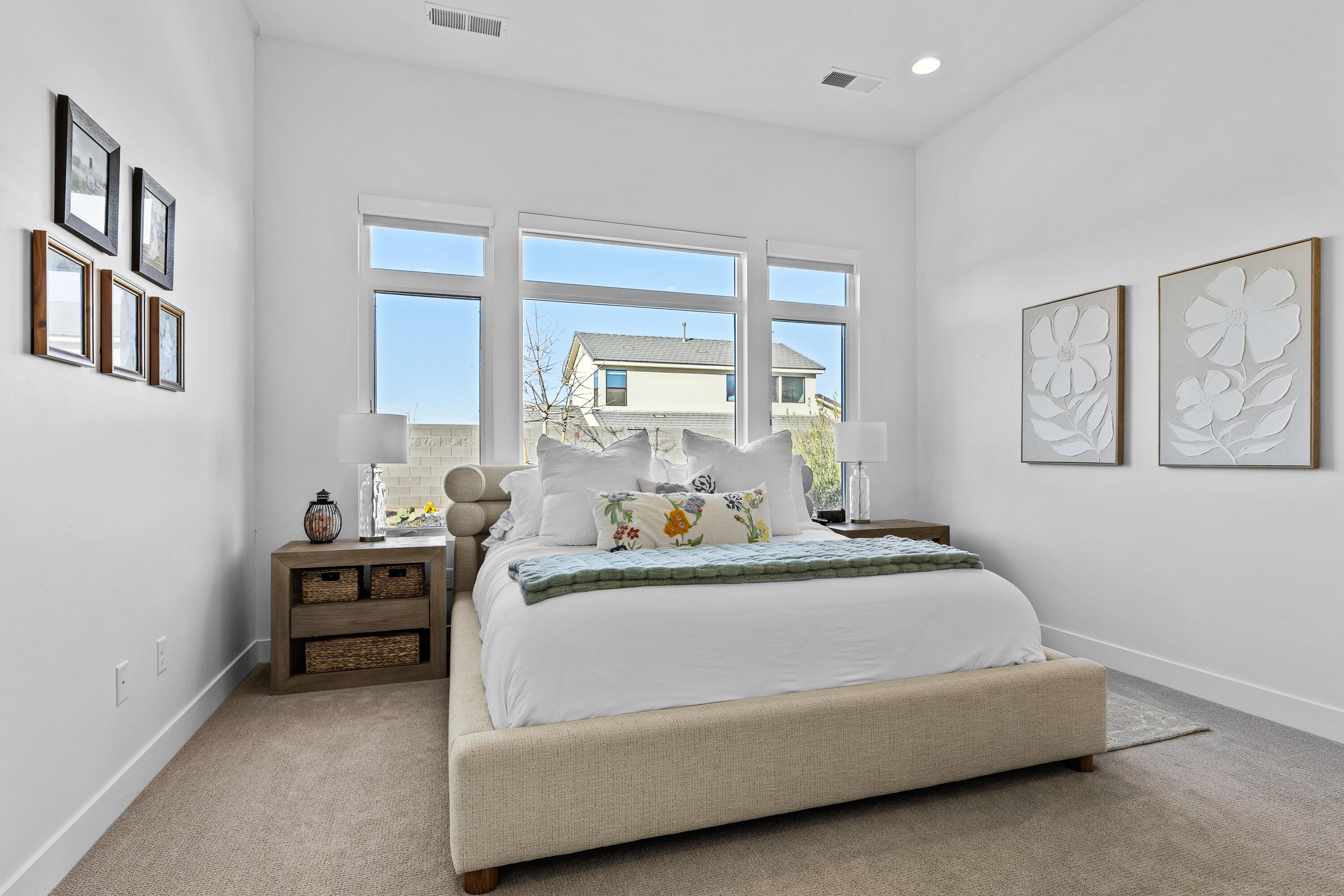 HERITAGE PLACE - Residential