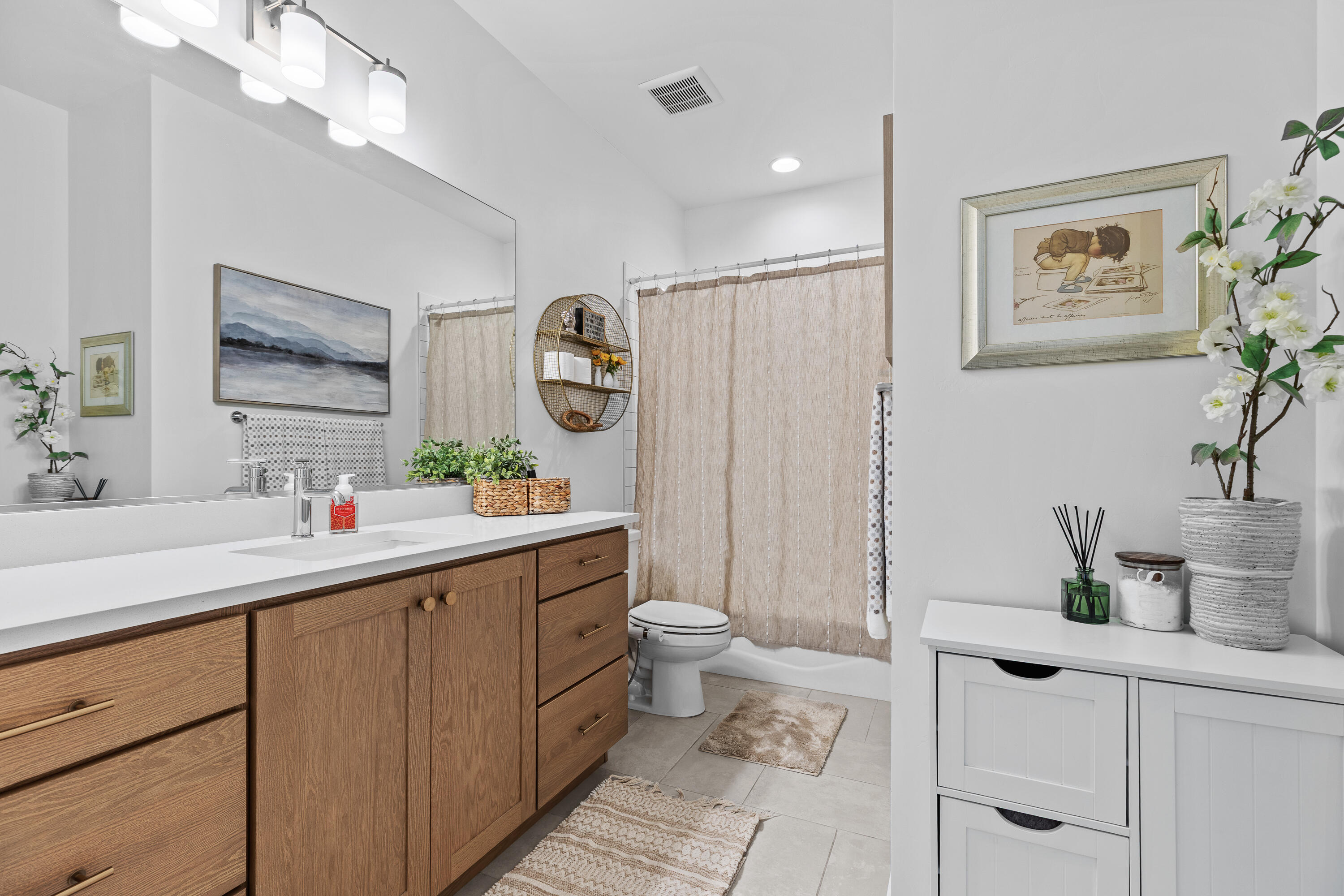 HERITAGE PLACE - Residential