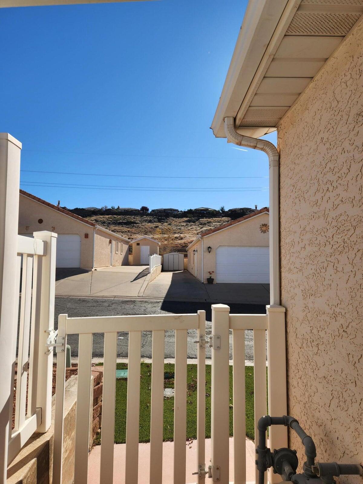 HORIZONS WEST - Residential