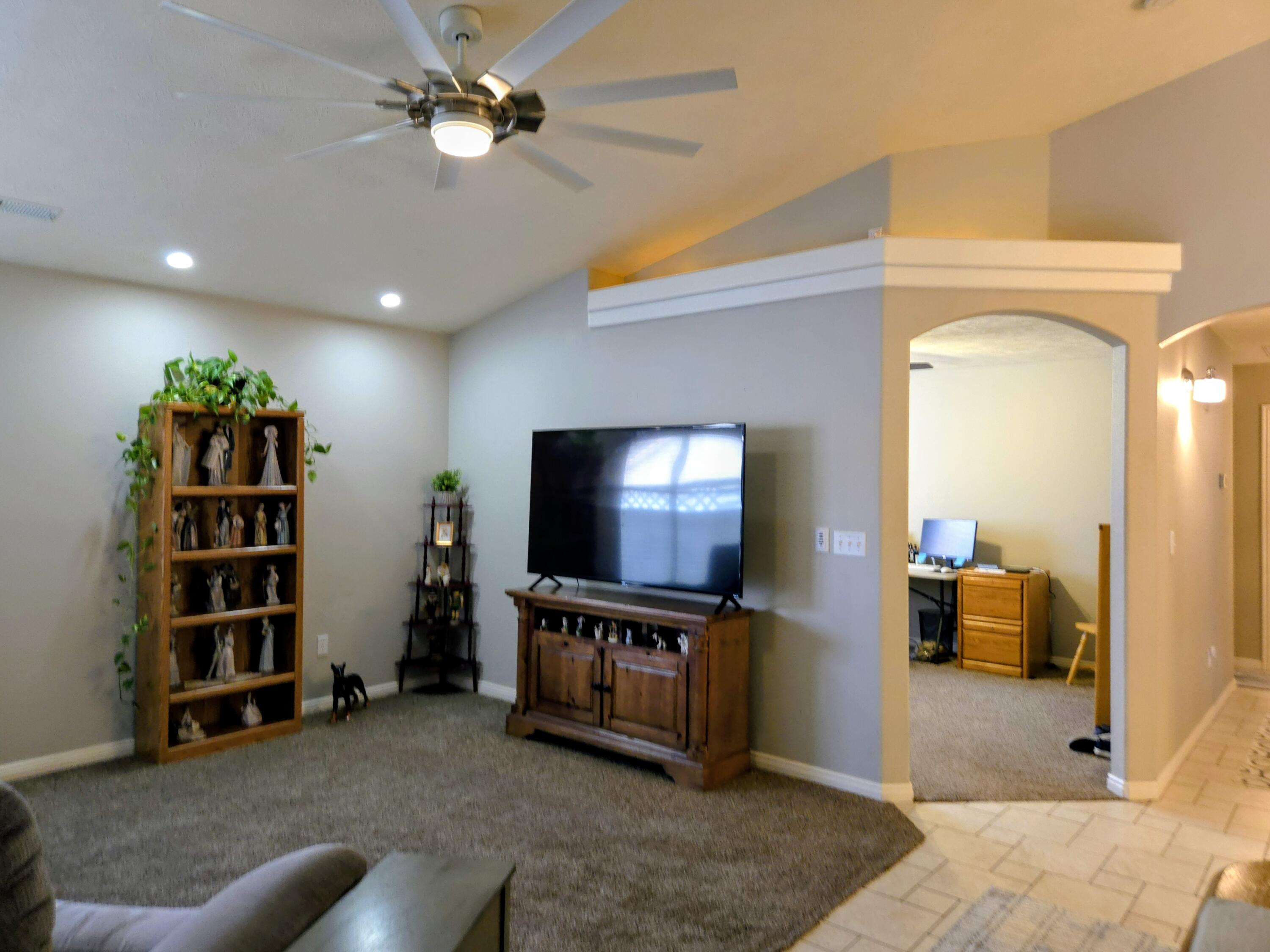 HORIZONS WEST - Residential