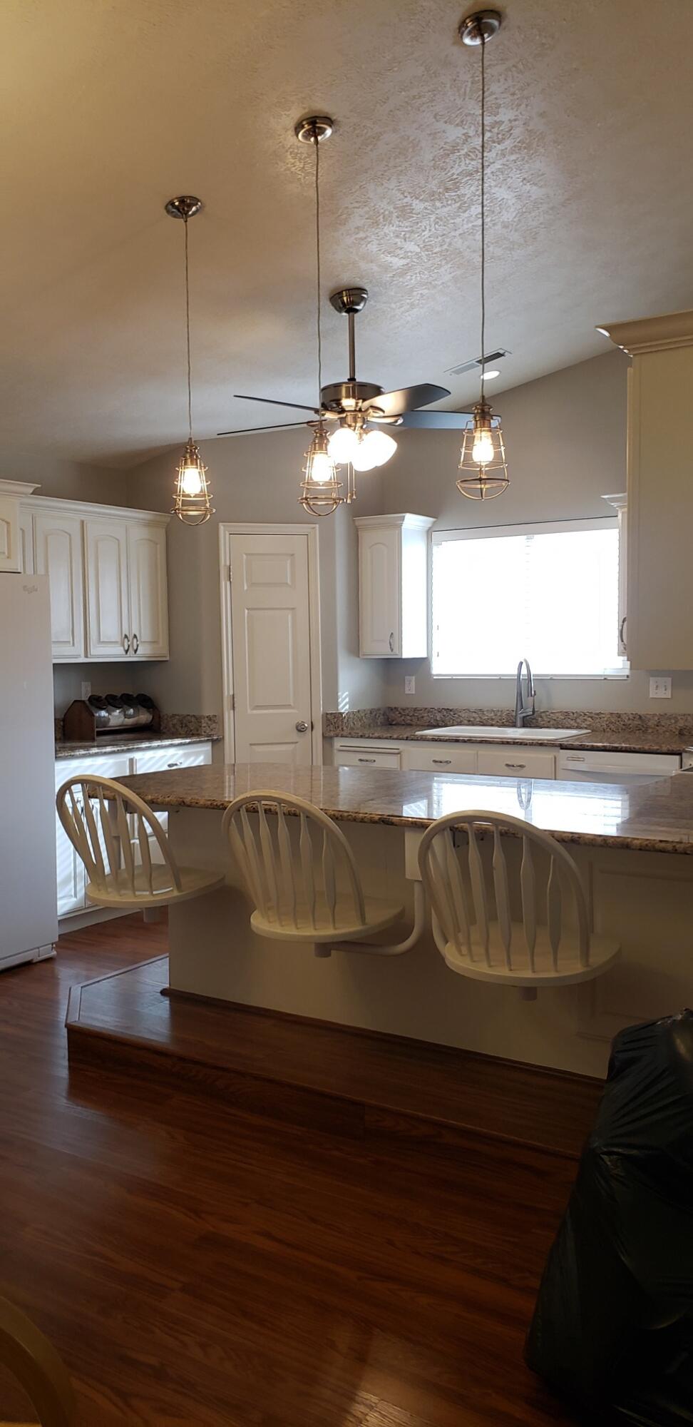 HORIZONS WEST - Residential