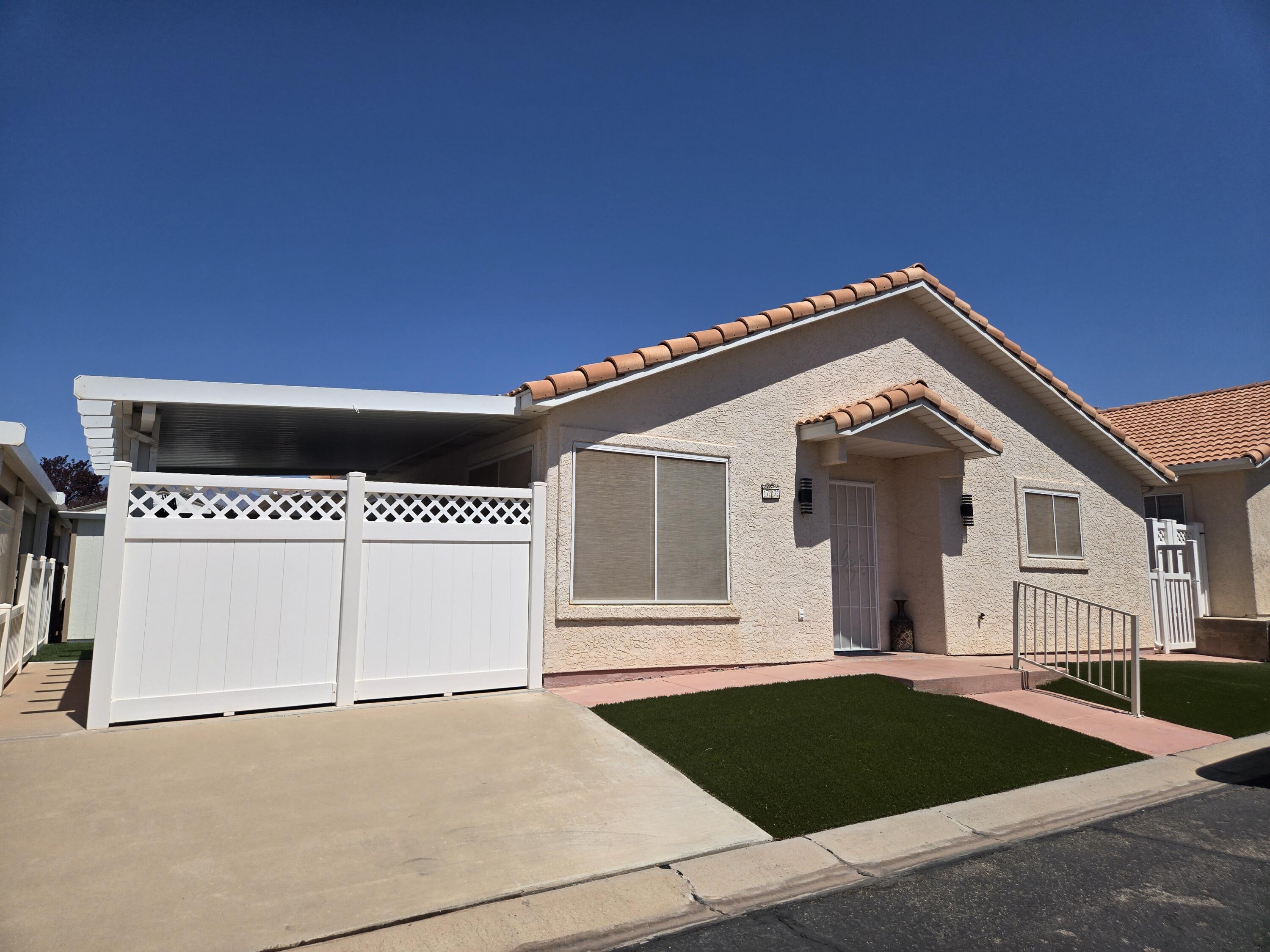 HORIZONS WEST - Residential