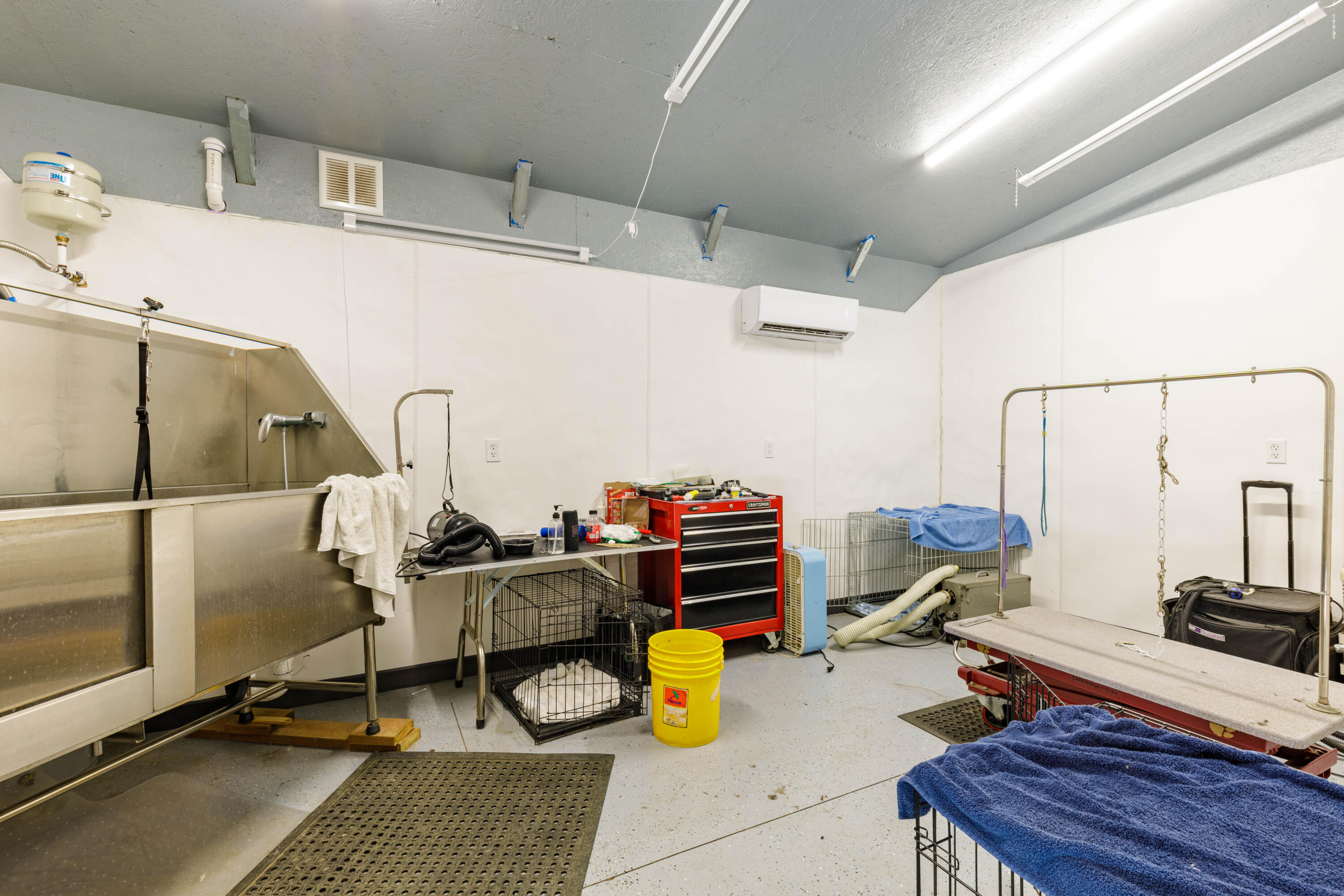 MOUNTAIN CHARM - Residential