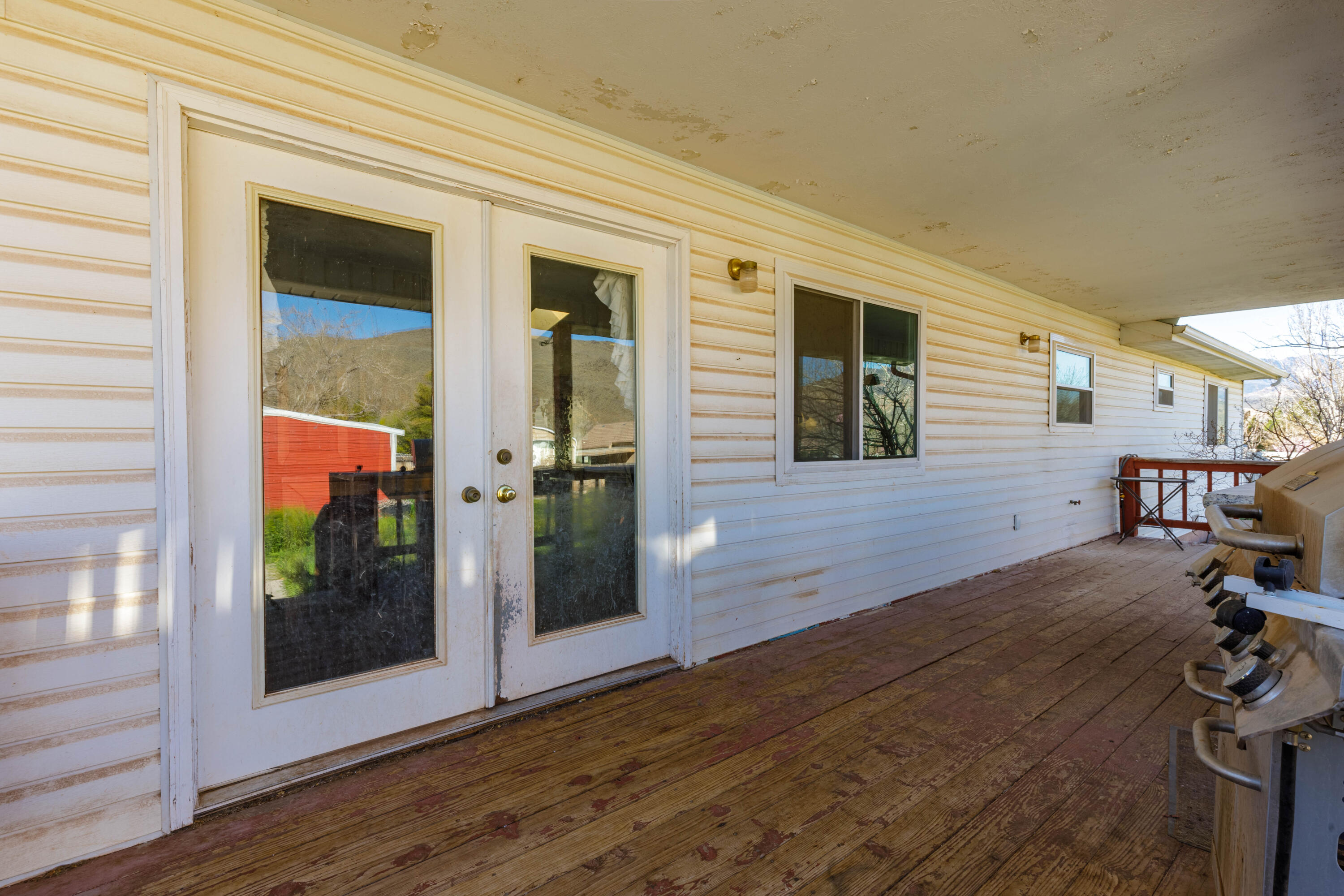 MOUNTAIN CHARM - Residential