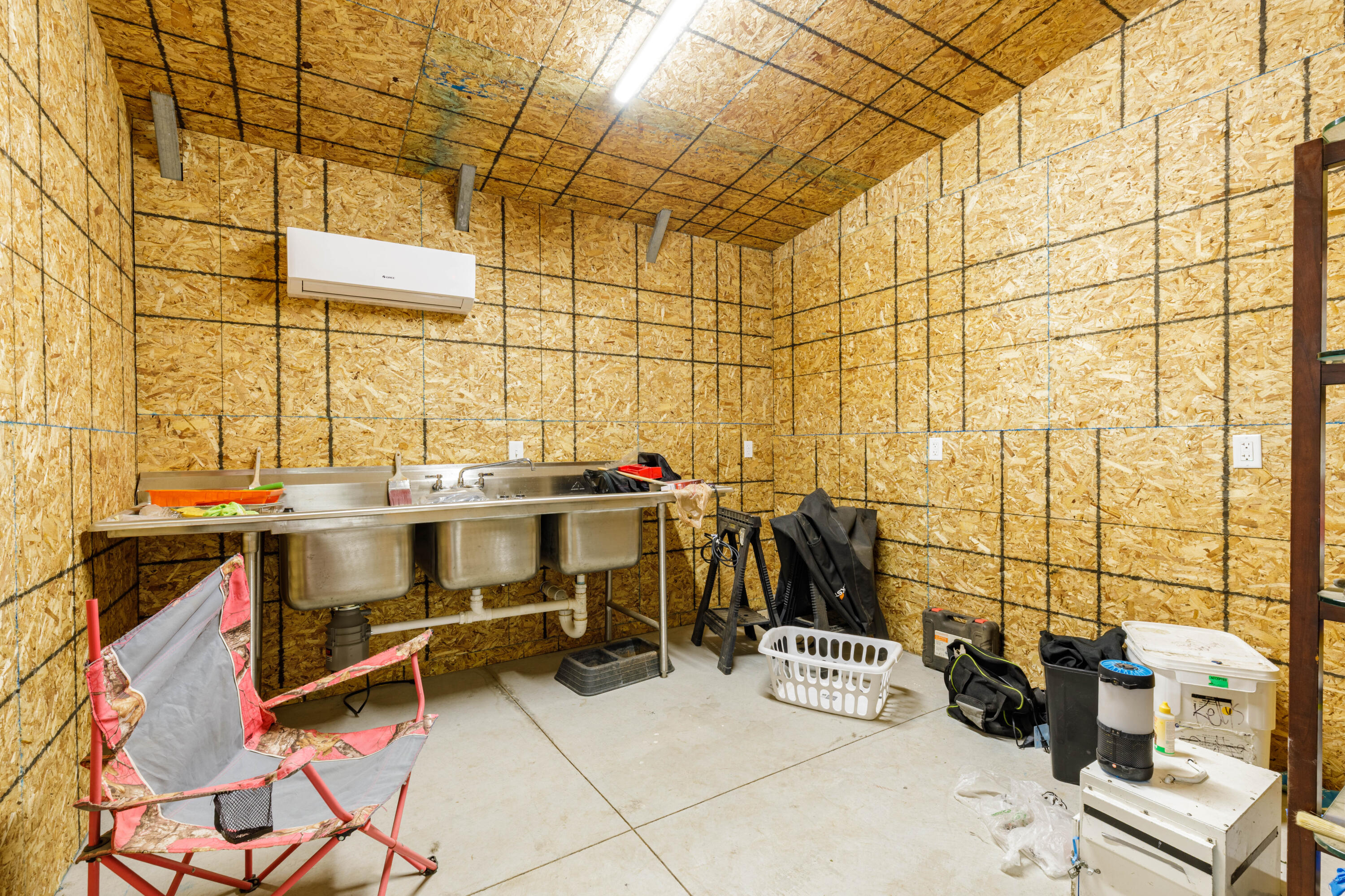 MOUNTAIN CHARM - Residential