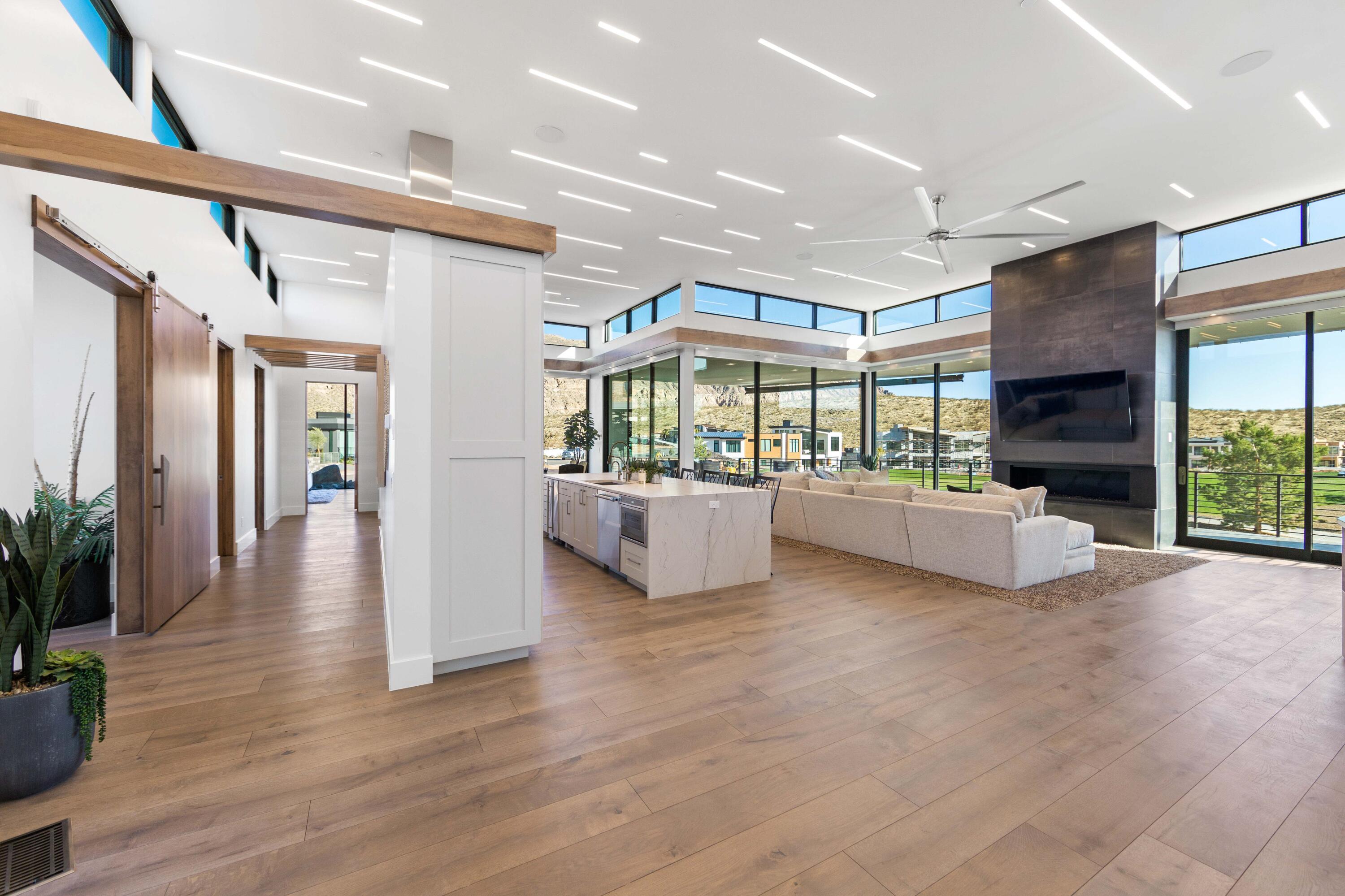 CLIFF VIEW EST AT COPPER ROCK - Residential