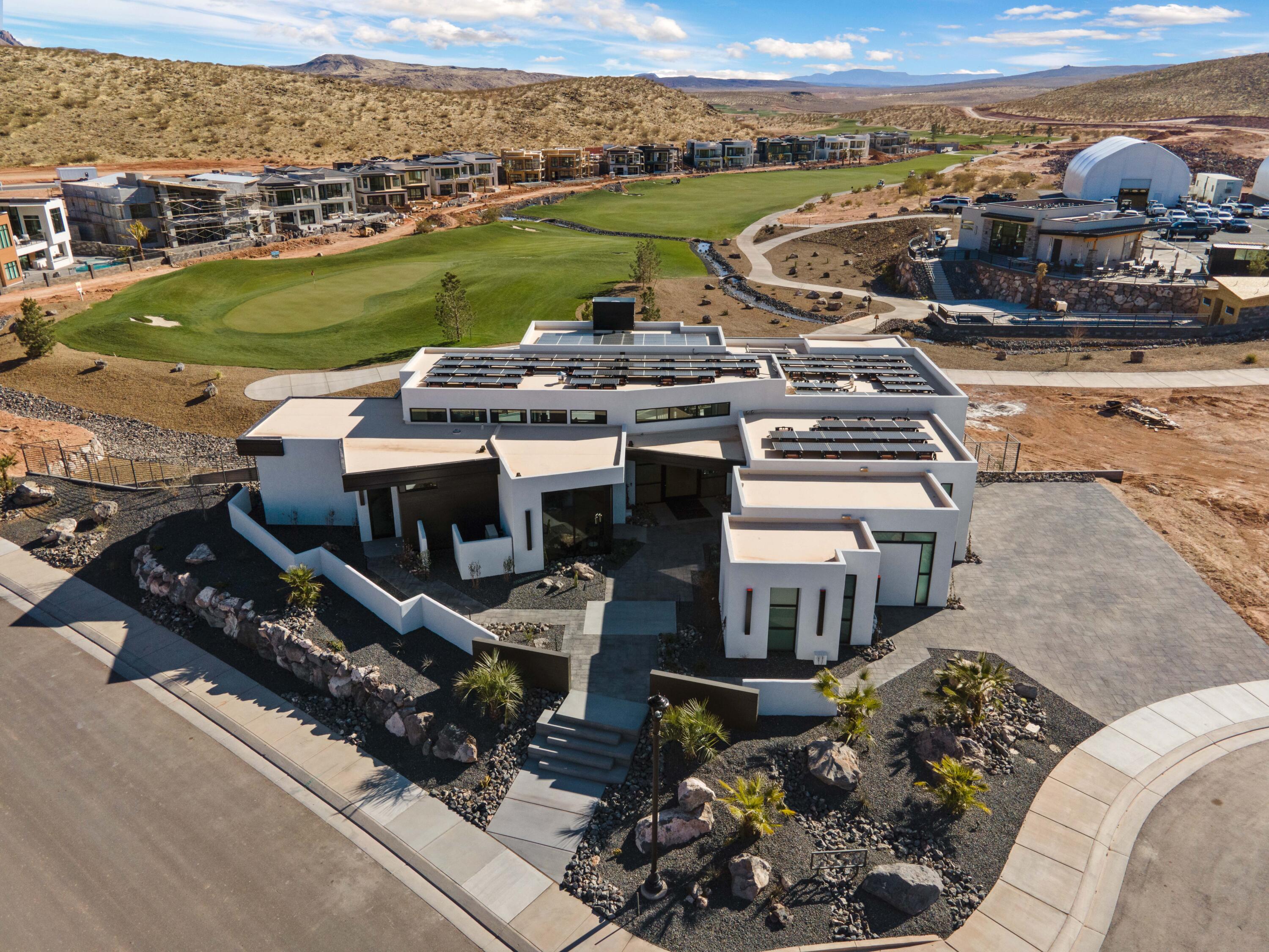 CLIFF VIEW EST AT COPPER ROCK - Residential