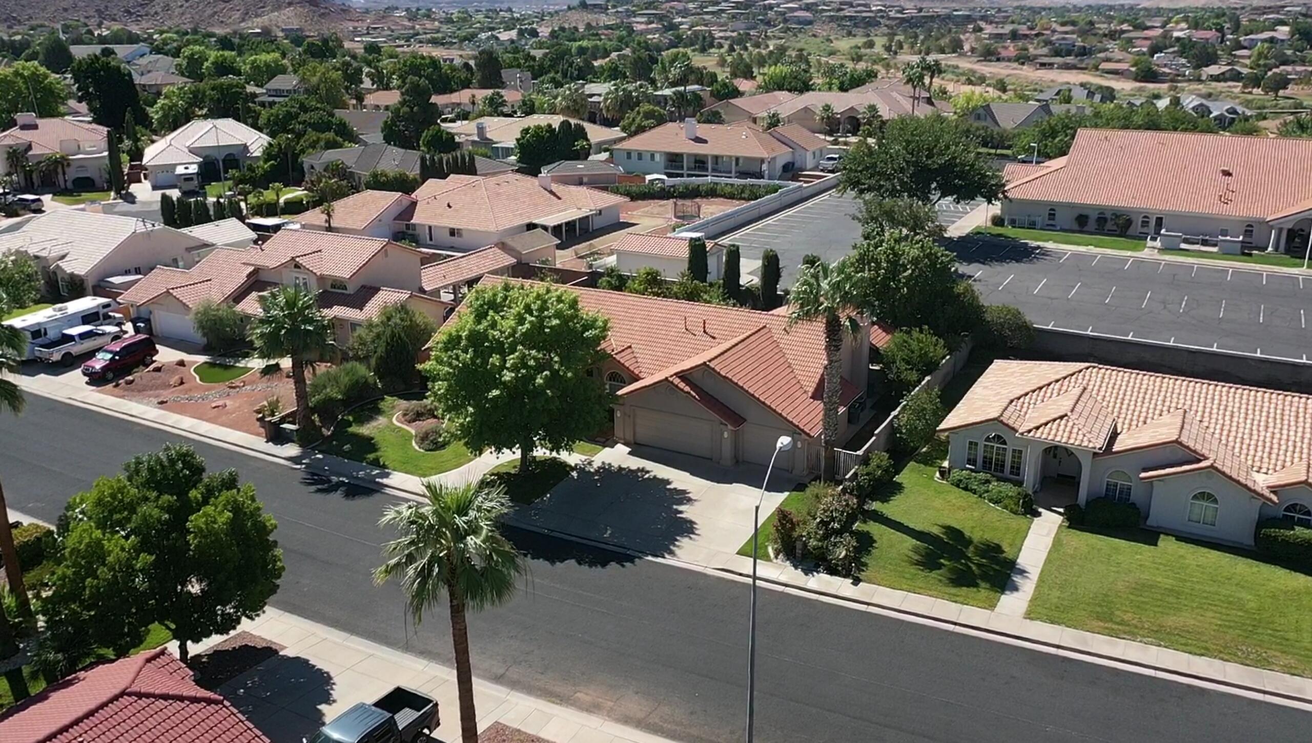 ST JAMES PLACE - Residential