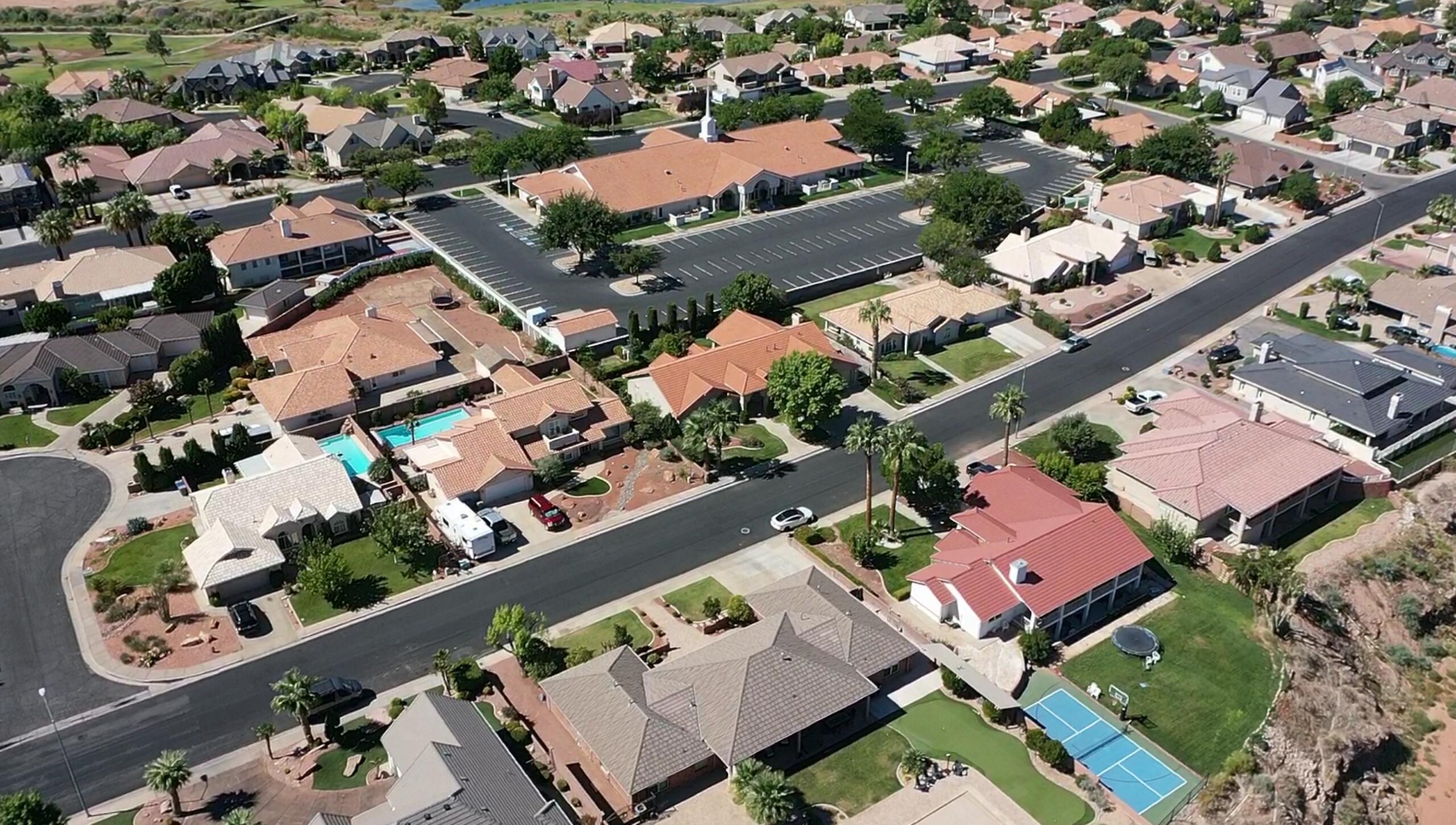 ST JAMES PLACE - Residential