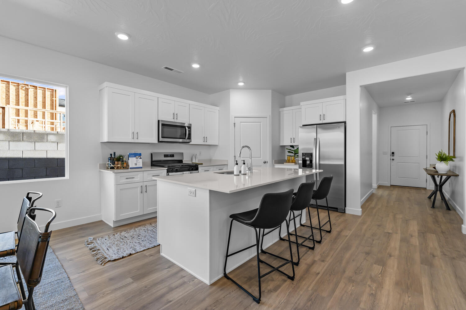 STANDING ROCK WEST AT LONG VALLEY - Residential