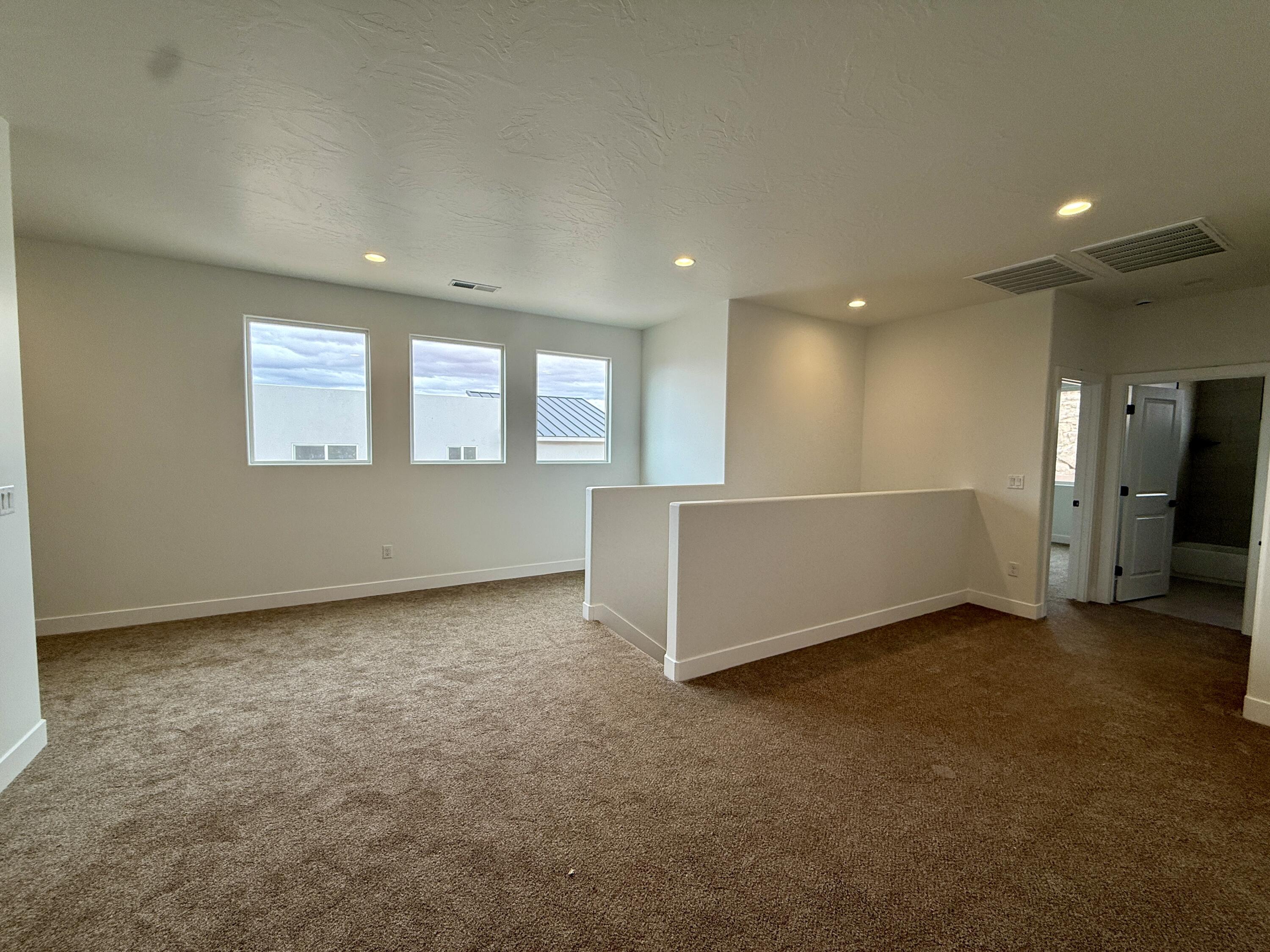 DESERT RESERVE - Residential