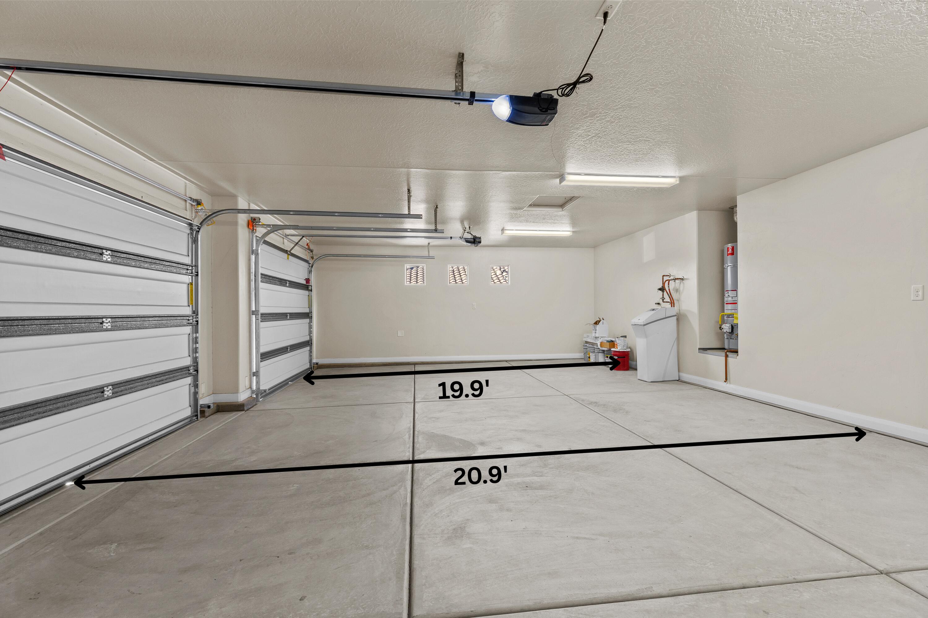 RIVERSTONE - Residential