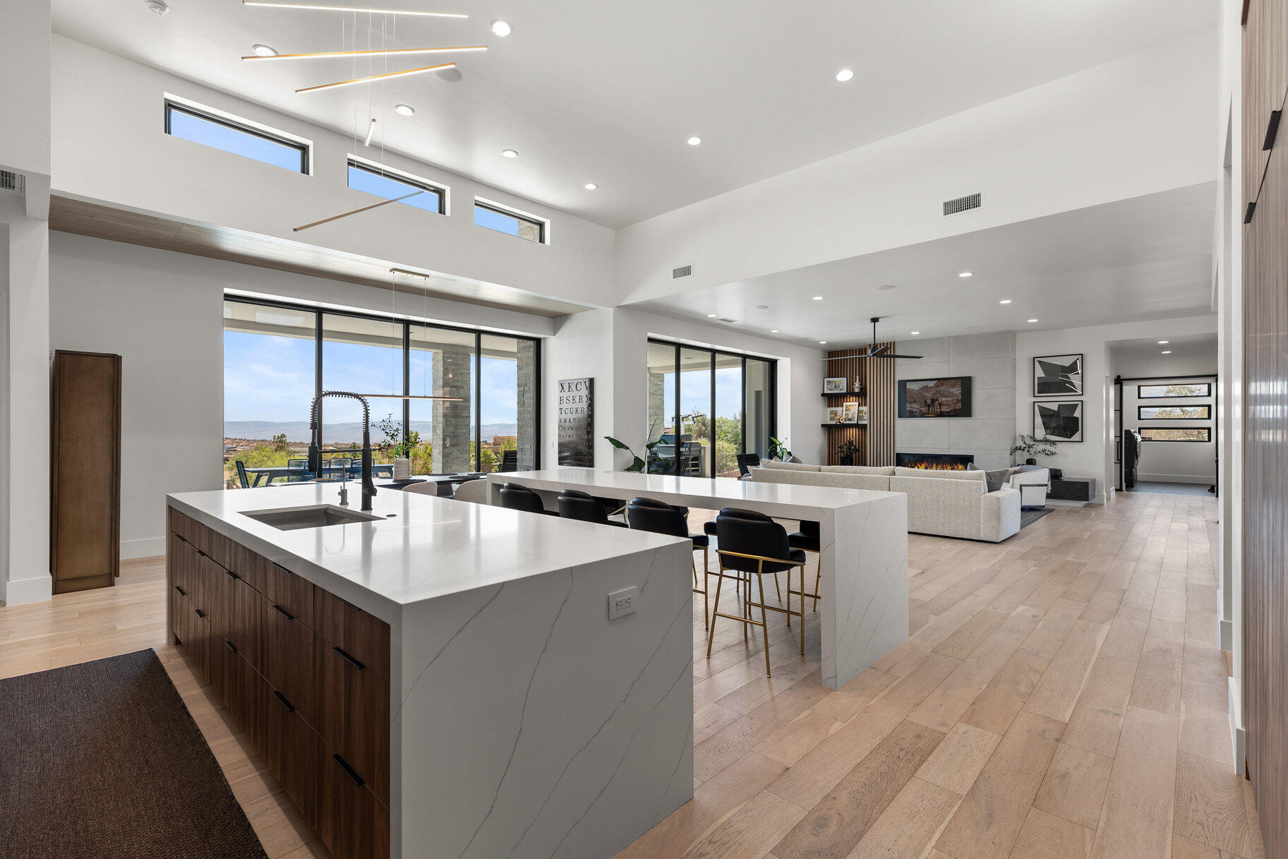 LEDGES OF ST GEORGE - Residential