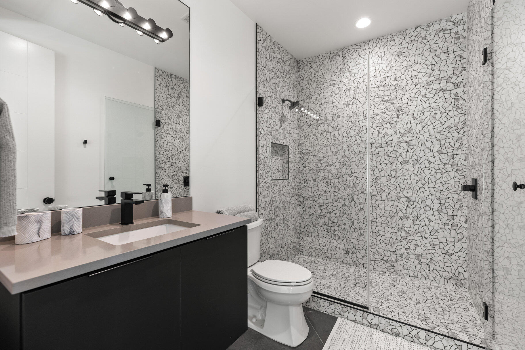 LEDGES OF ST GEORGE - Residential