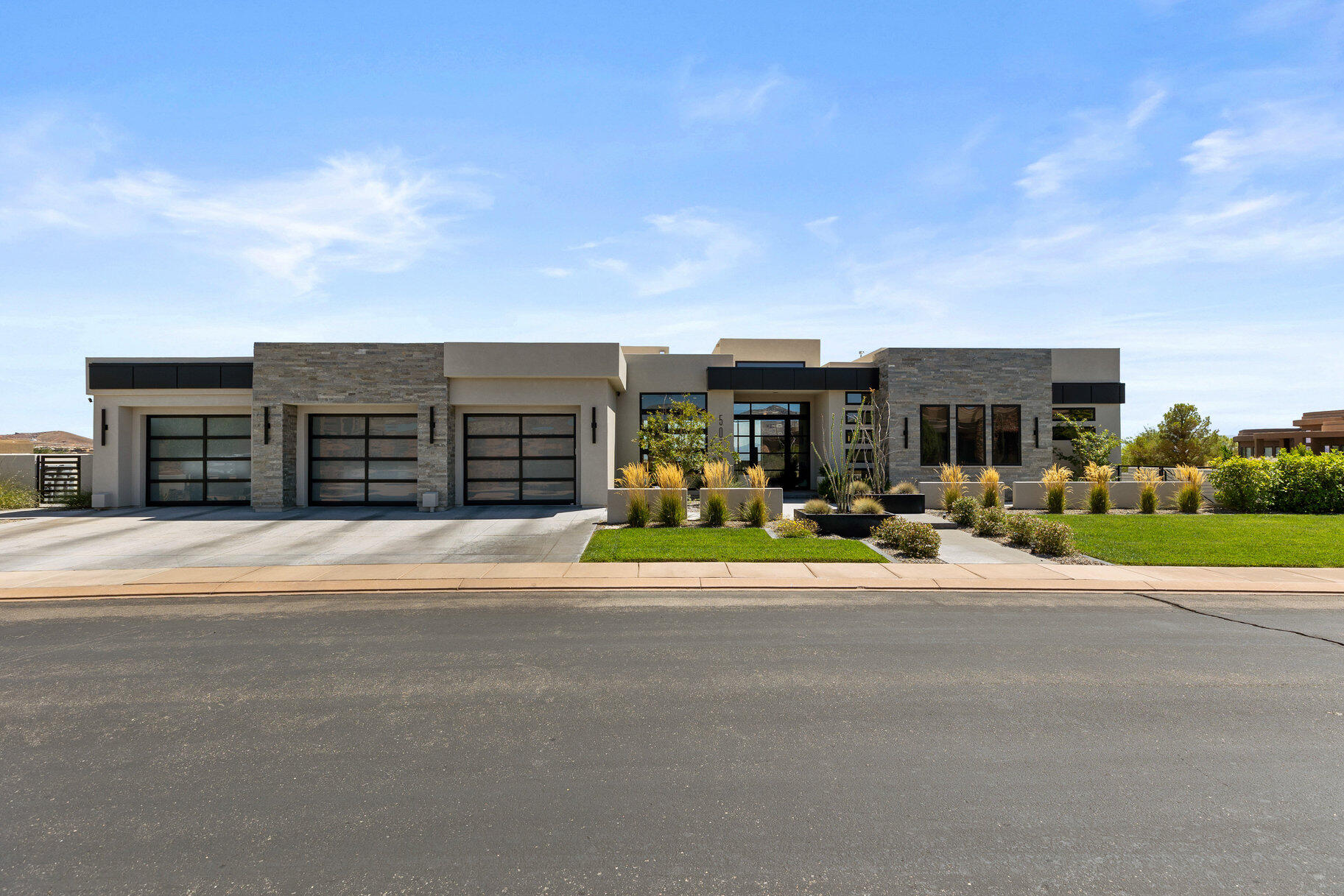 LEDGES OF ST GEORGE - Residential