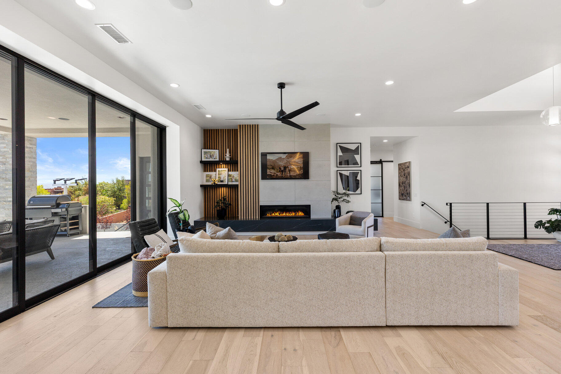 LEDGES OF ST GEORGE - Residential