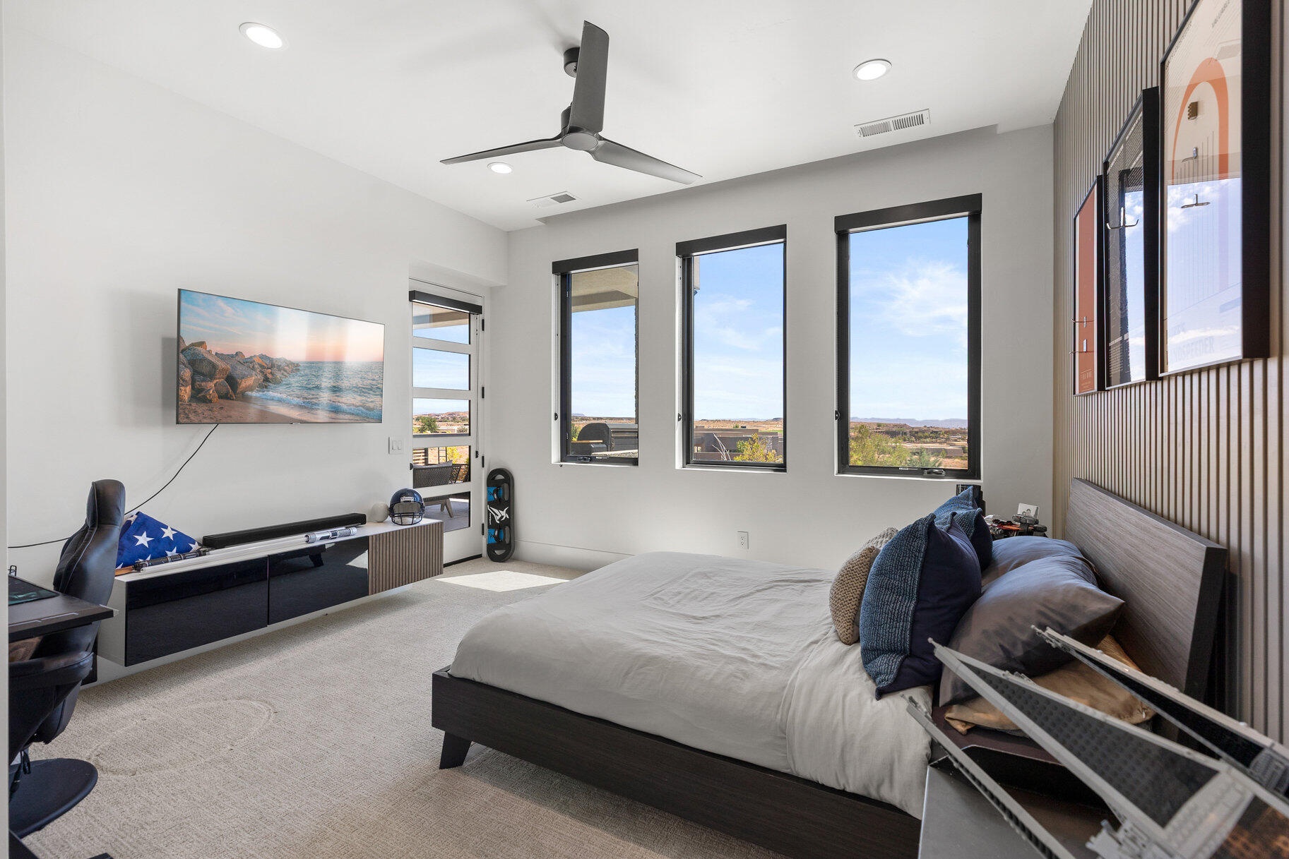 LEDGES OF ST GEORGE - Residential