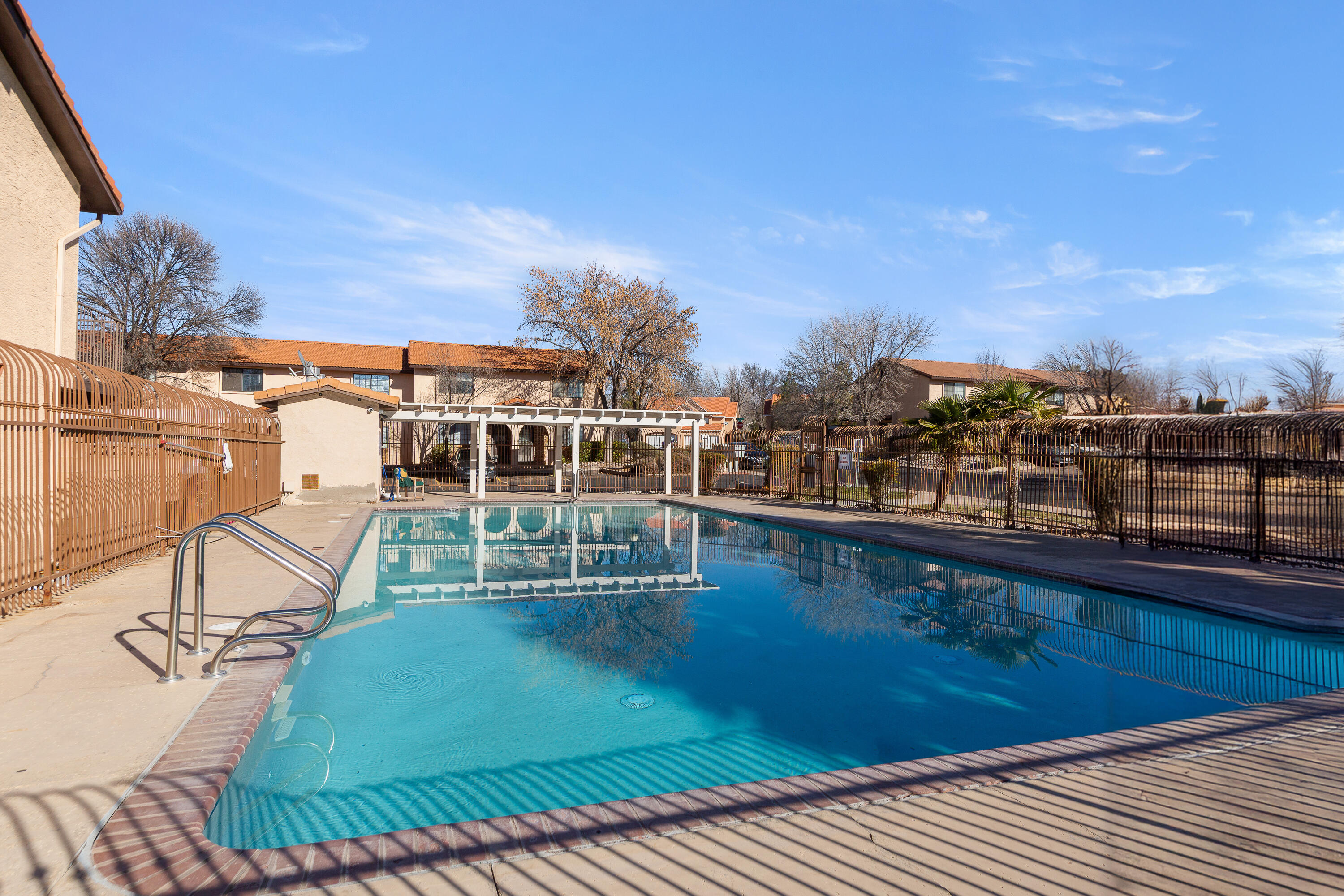 COLOR VIEW TOWNHOMES - Residential