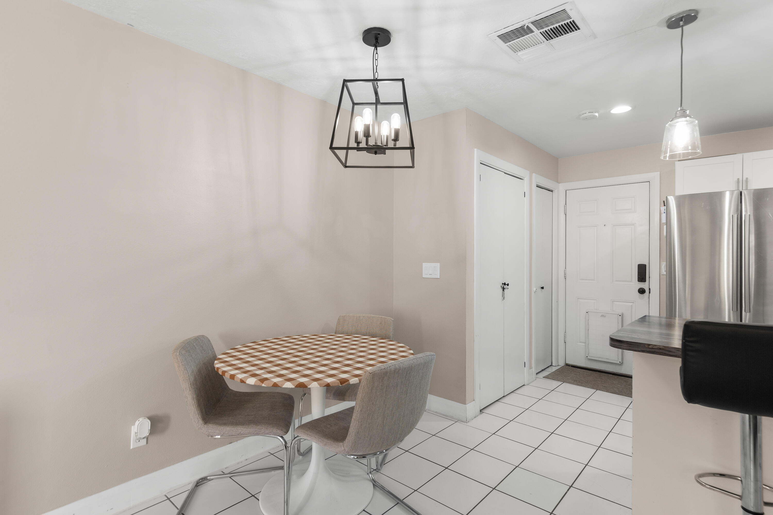 COLOR VIEW TOWNHOMES - Residential