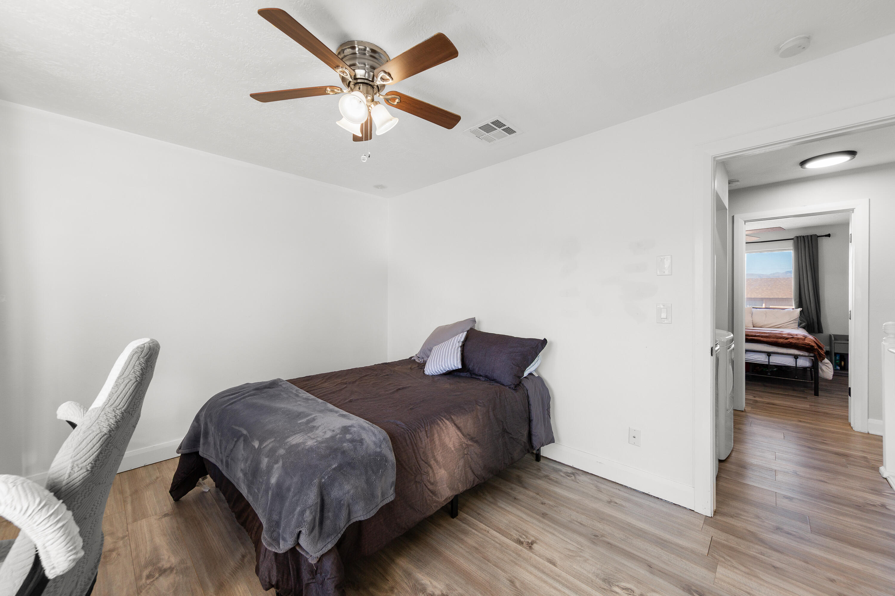 COLOR VIEW TOWNHOMES - Residential