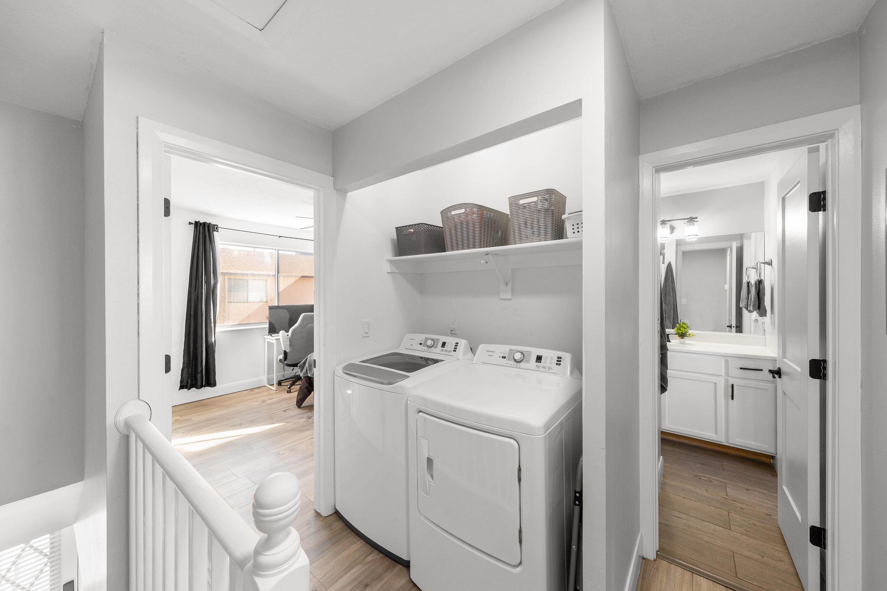 COLOR VIEW TOWNHOMES - Residential