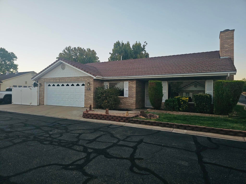 Photo of 1090 E 700 S 34 #34, Saint George, UT 84790 (MLS # 26-276667)