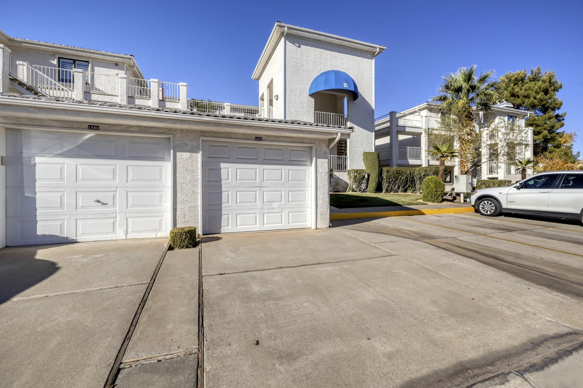 LAS PALMAS RESORT CONDOS - Residential