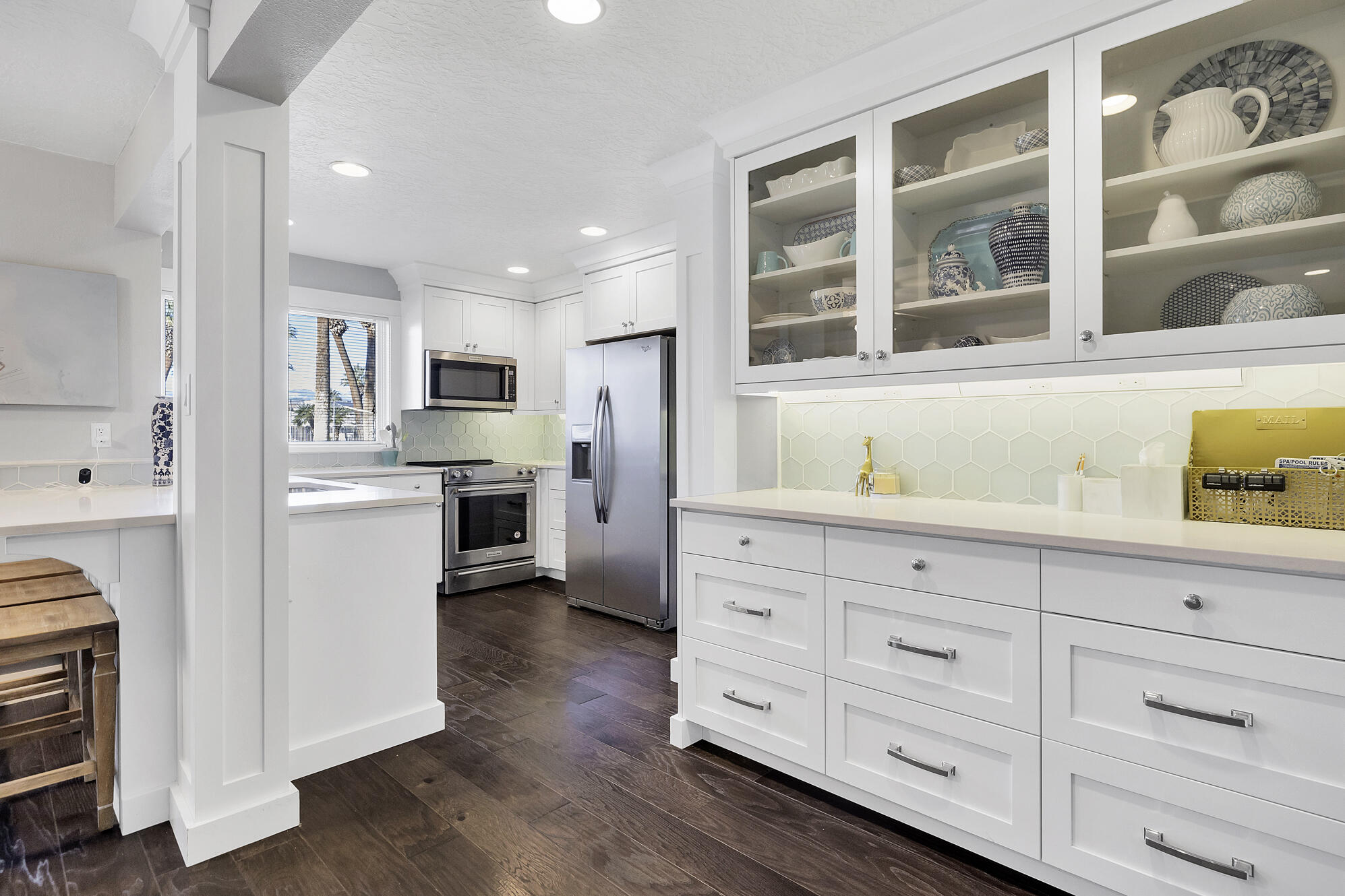 LAS PALMAS RESORT CONDOS - Residential