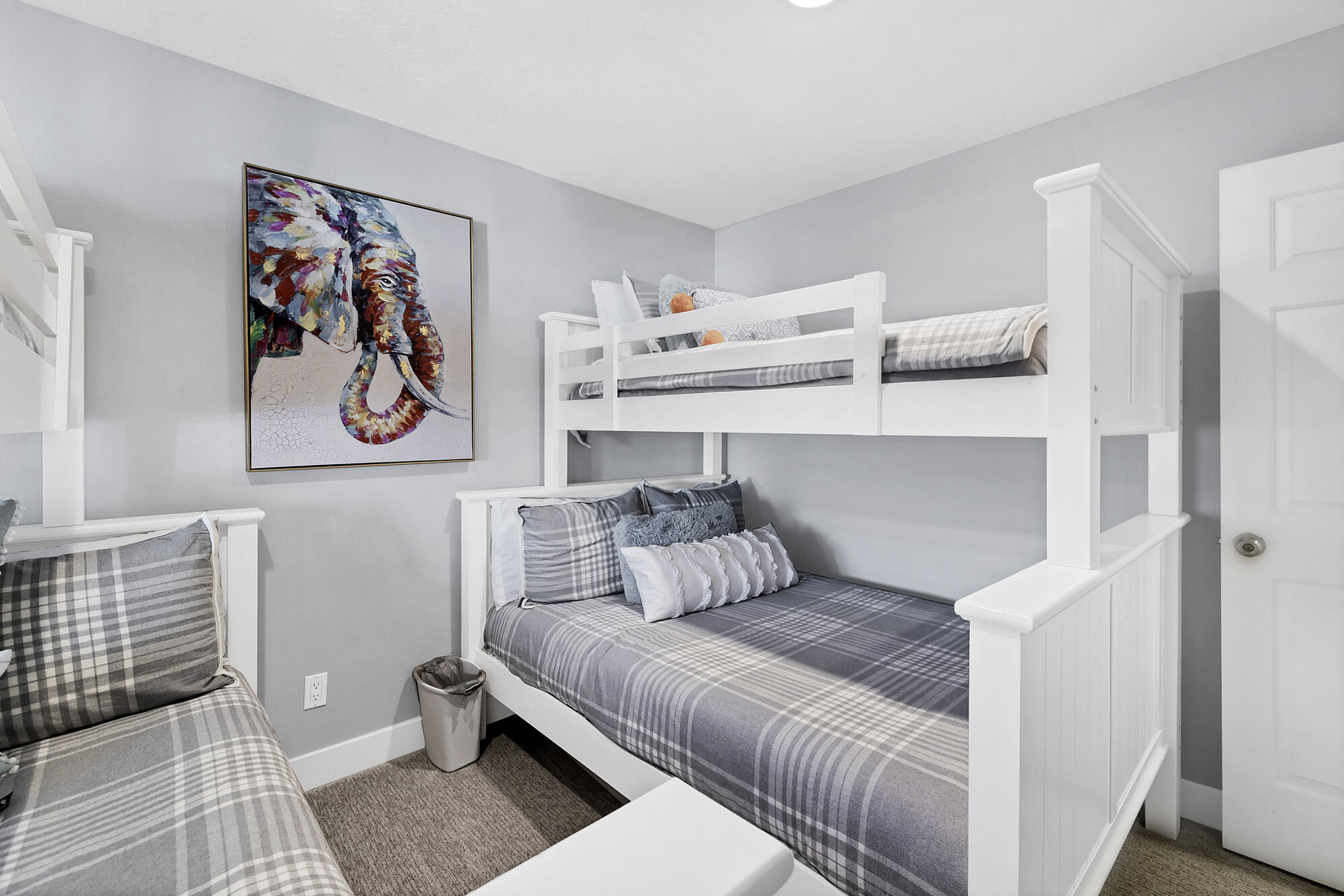 LAS PALMAS RESORT CONDOS - Residential