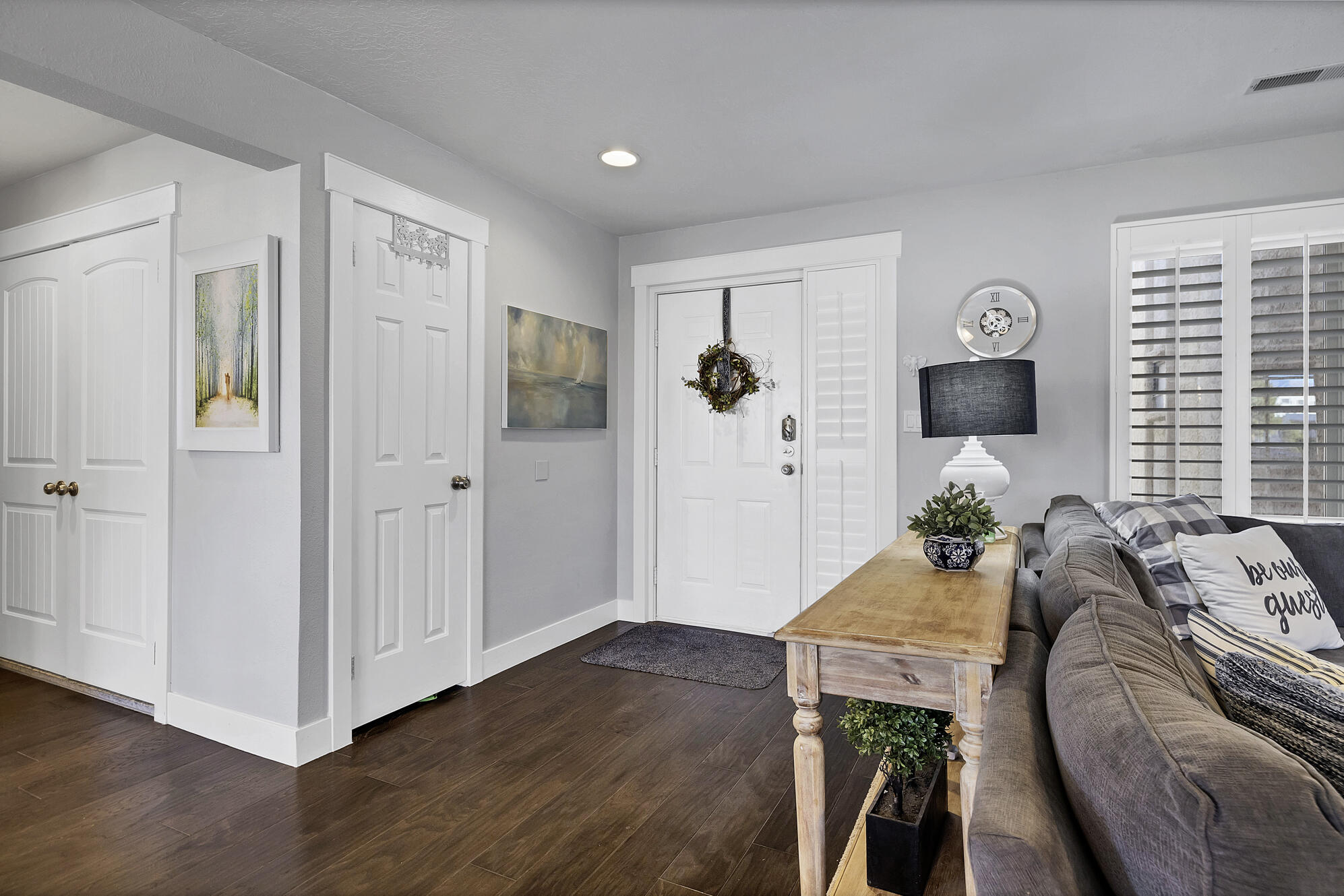 LAS PALMAS RESORT CONDOS - Residential