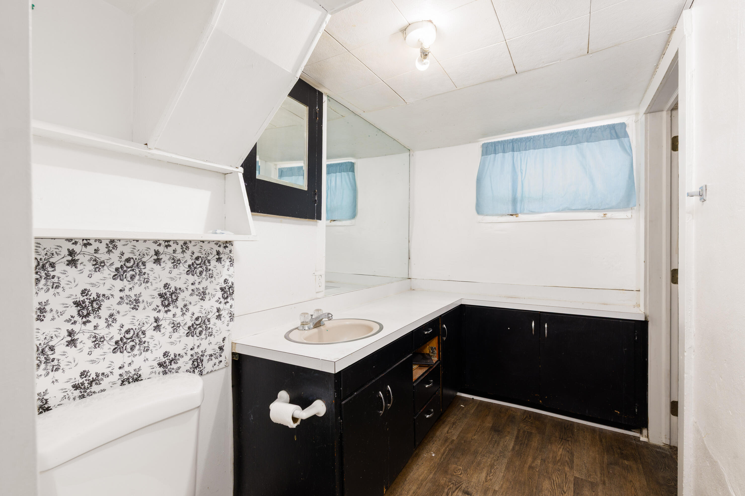 NOT AVAILABLE - Residential