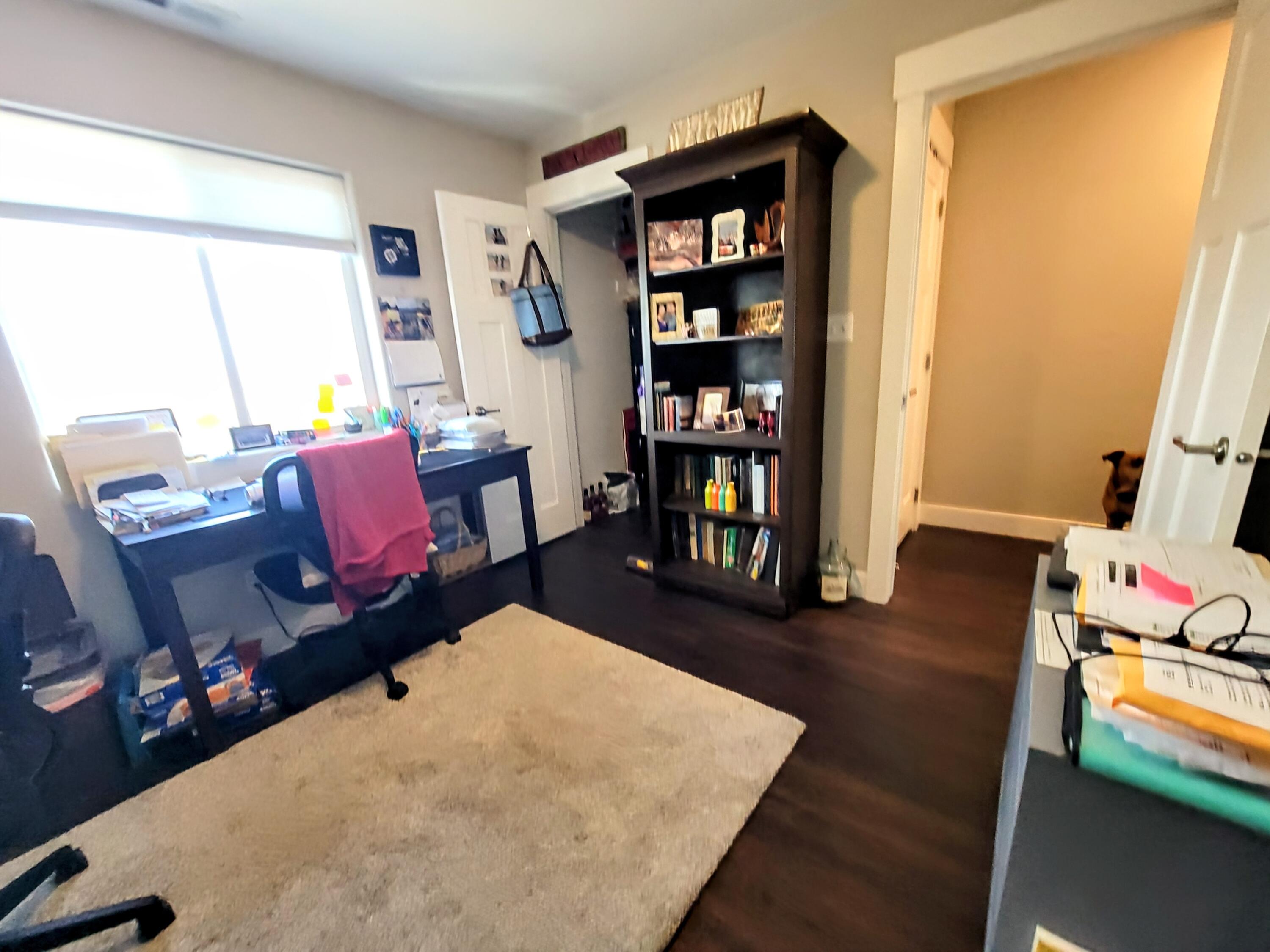 EAGLE ROCK - Residential